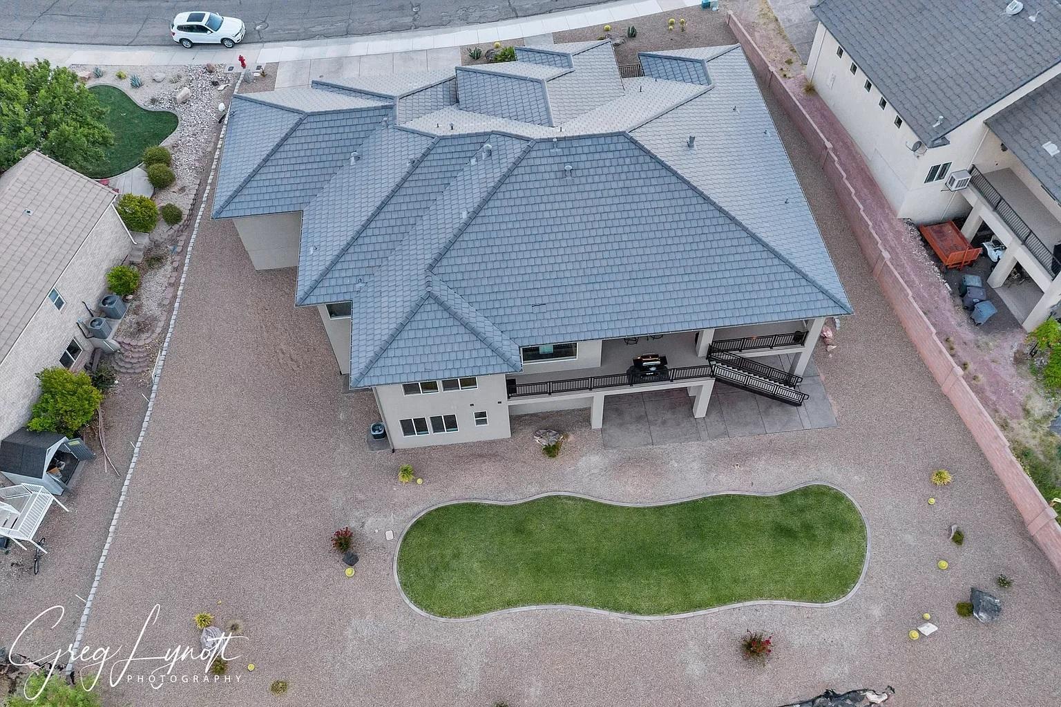 851 S Five Sisters DR