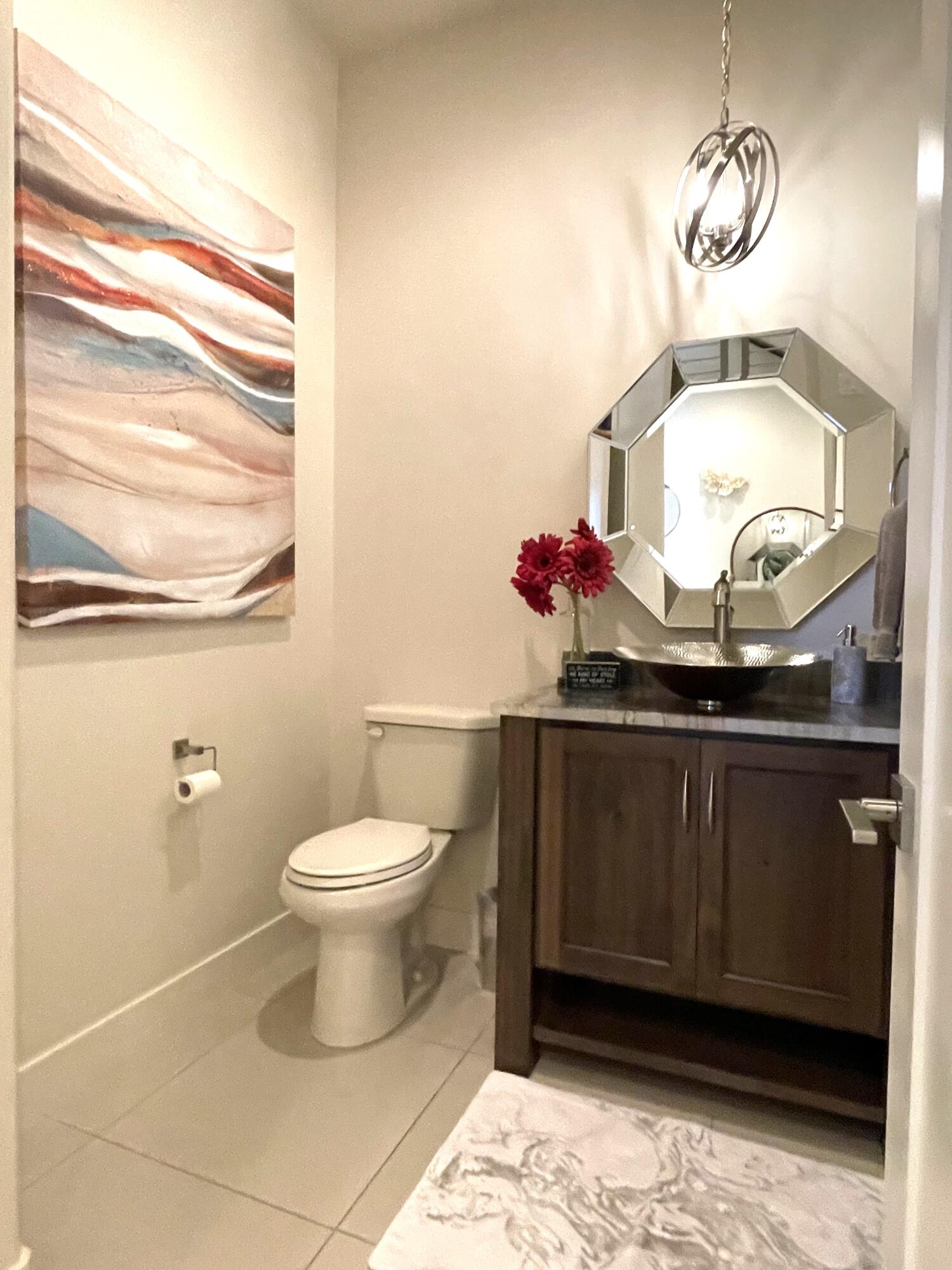 851 S Five Sisters DR