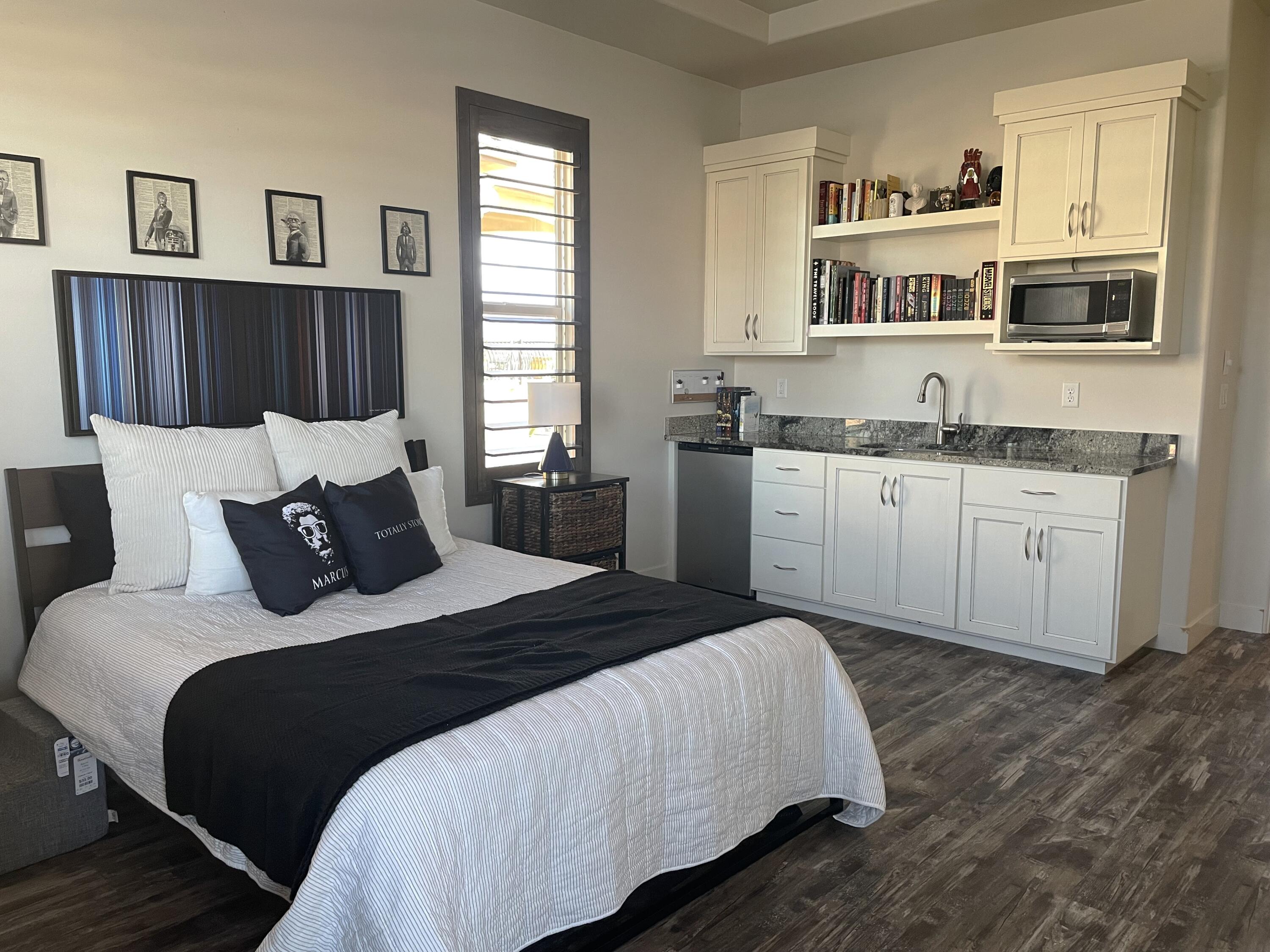 851 S Five Sisters DR