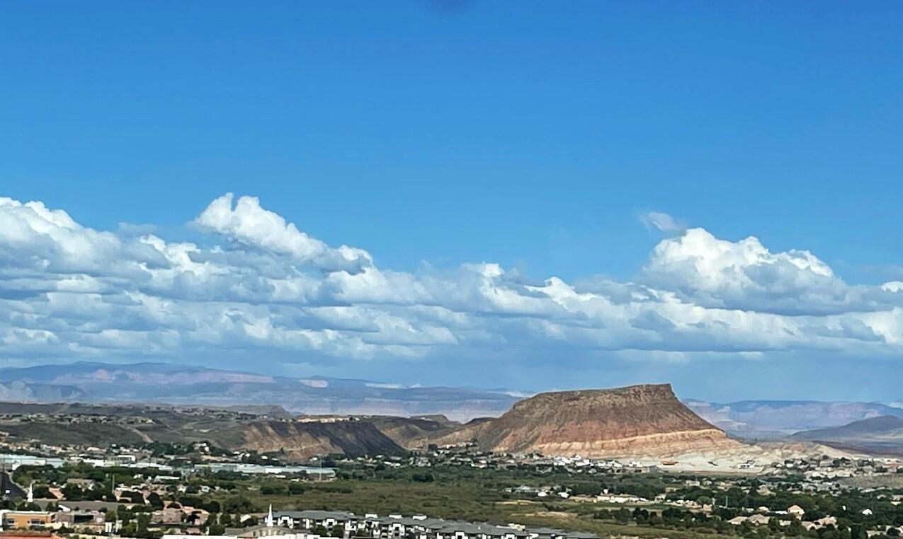 851 S Five Sisters DR