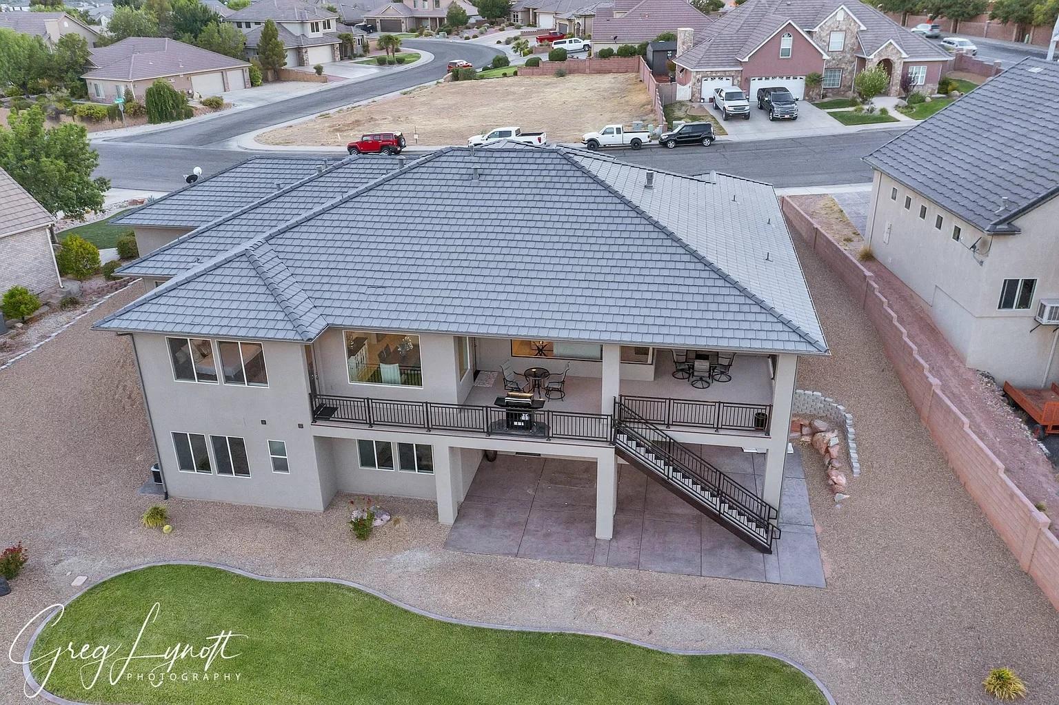 851 S Five Sisters DR