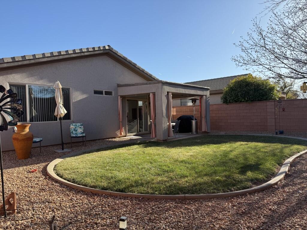 3581 Silver Creek DR