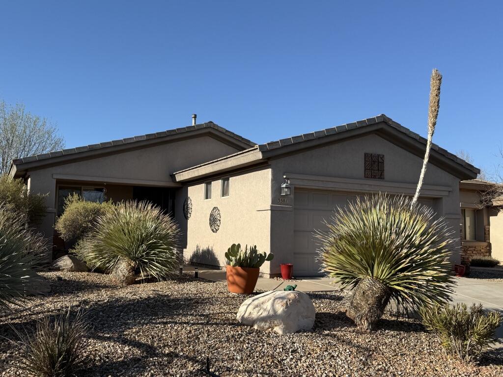 3581 Silver Creek DR