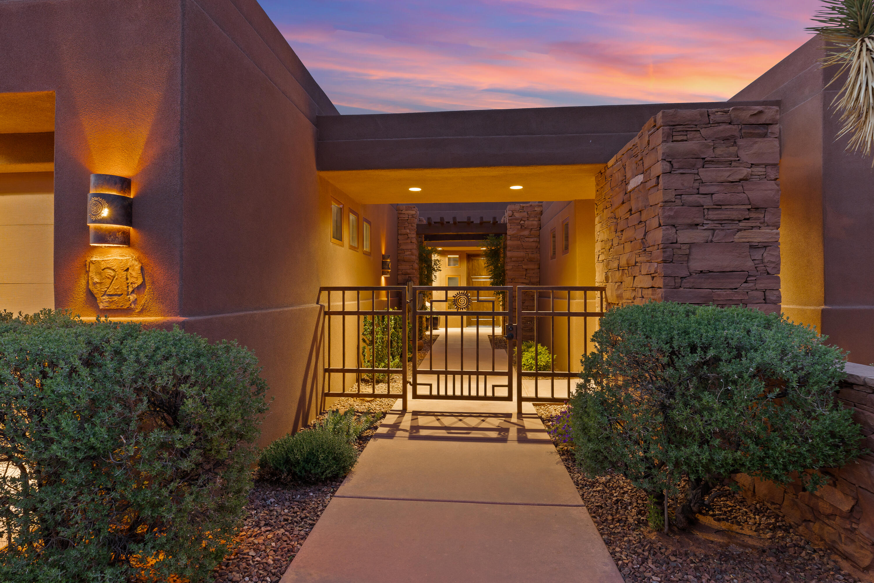 2410 W Entrada Trail Unit: #21