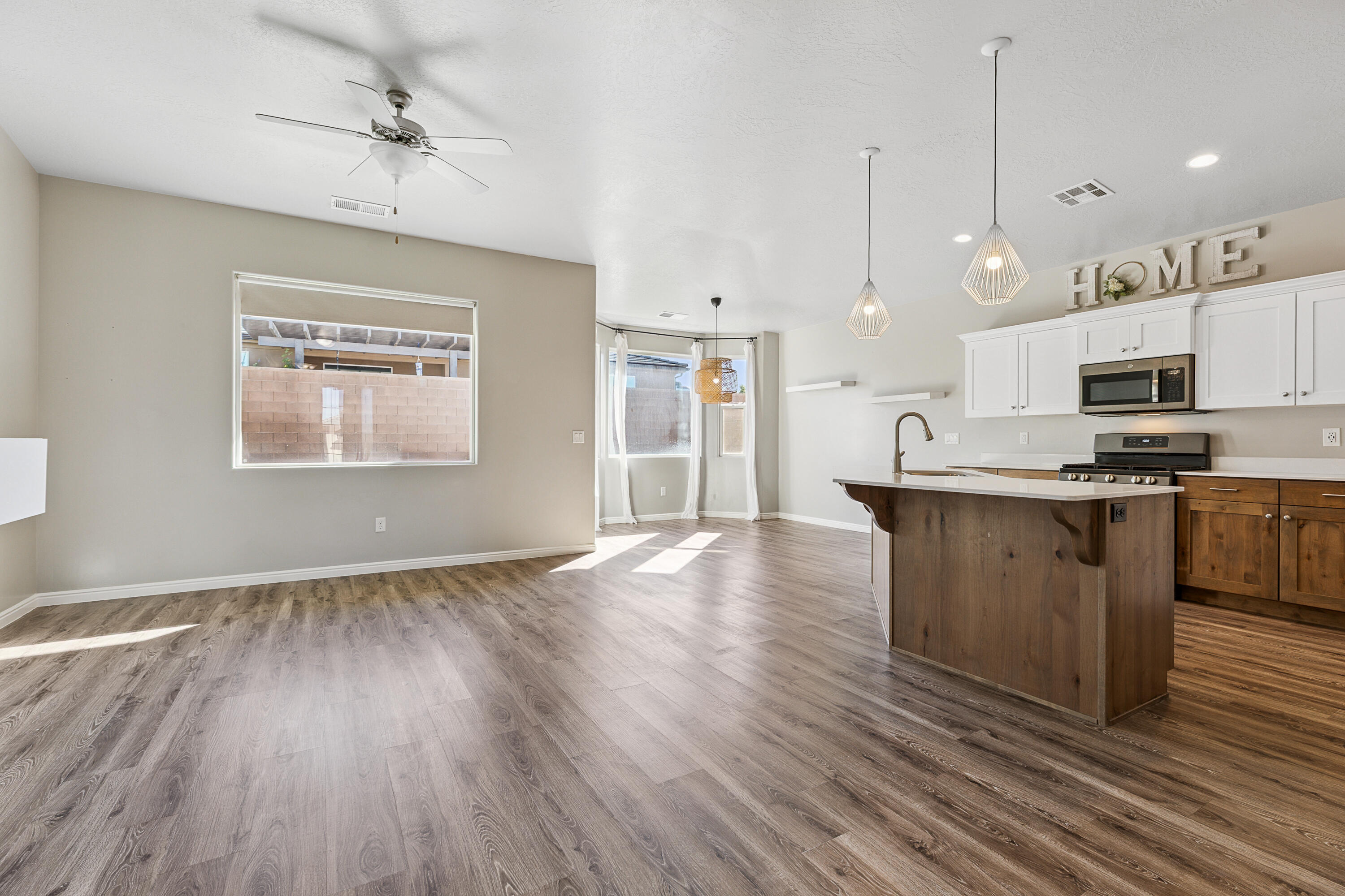 752 N 2850 ST W