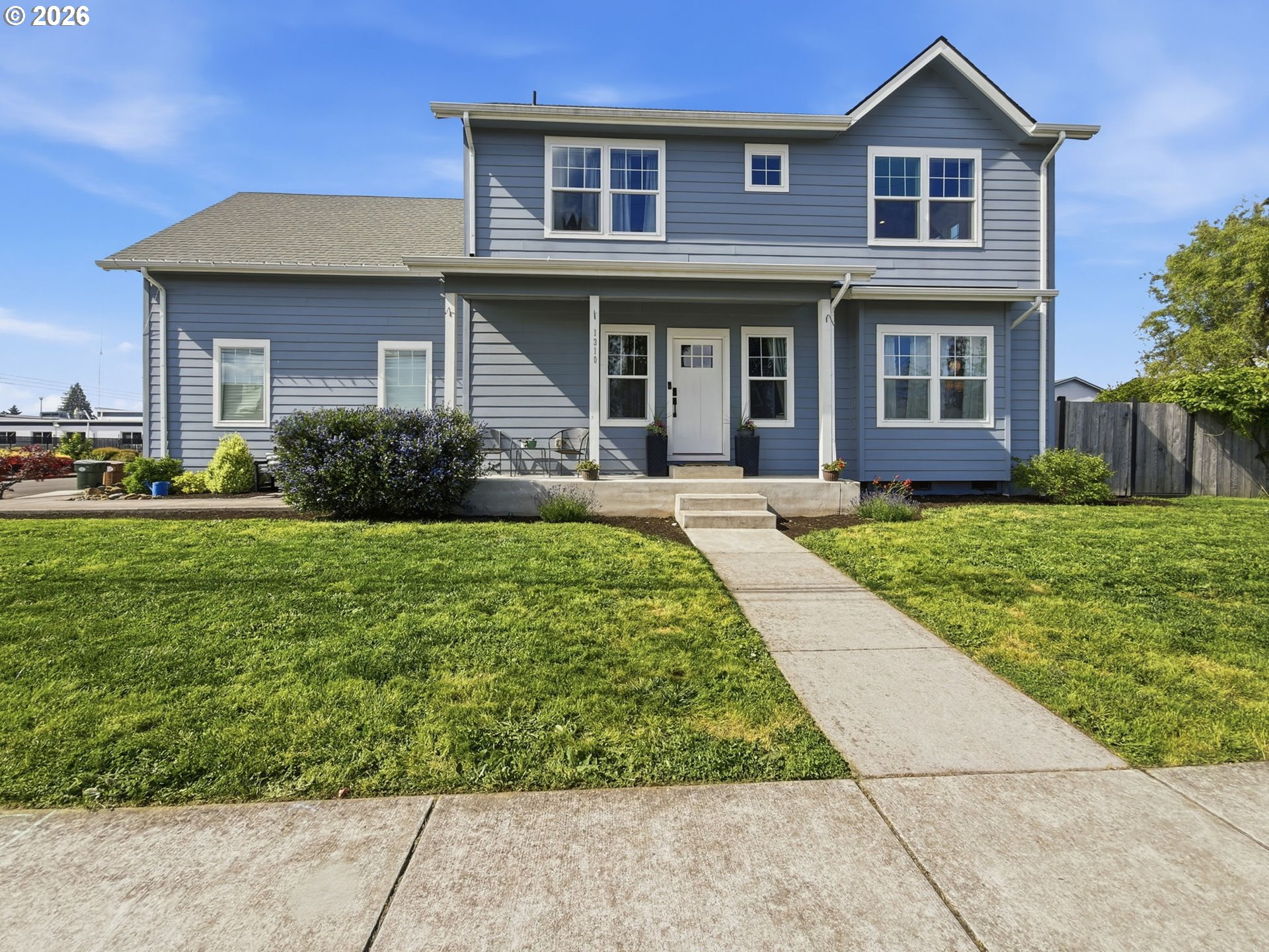 1310 ELM ST