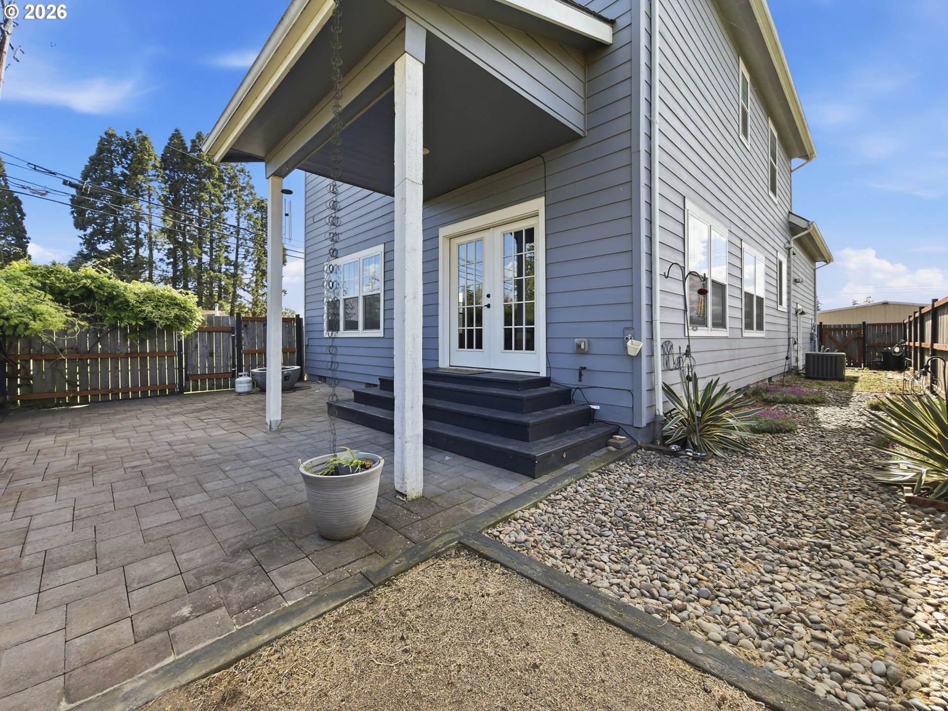 1310 ELM ST