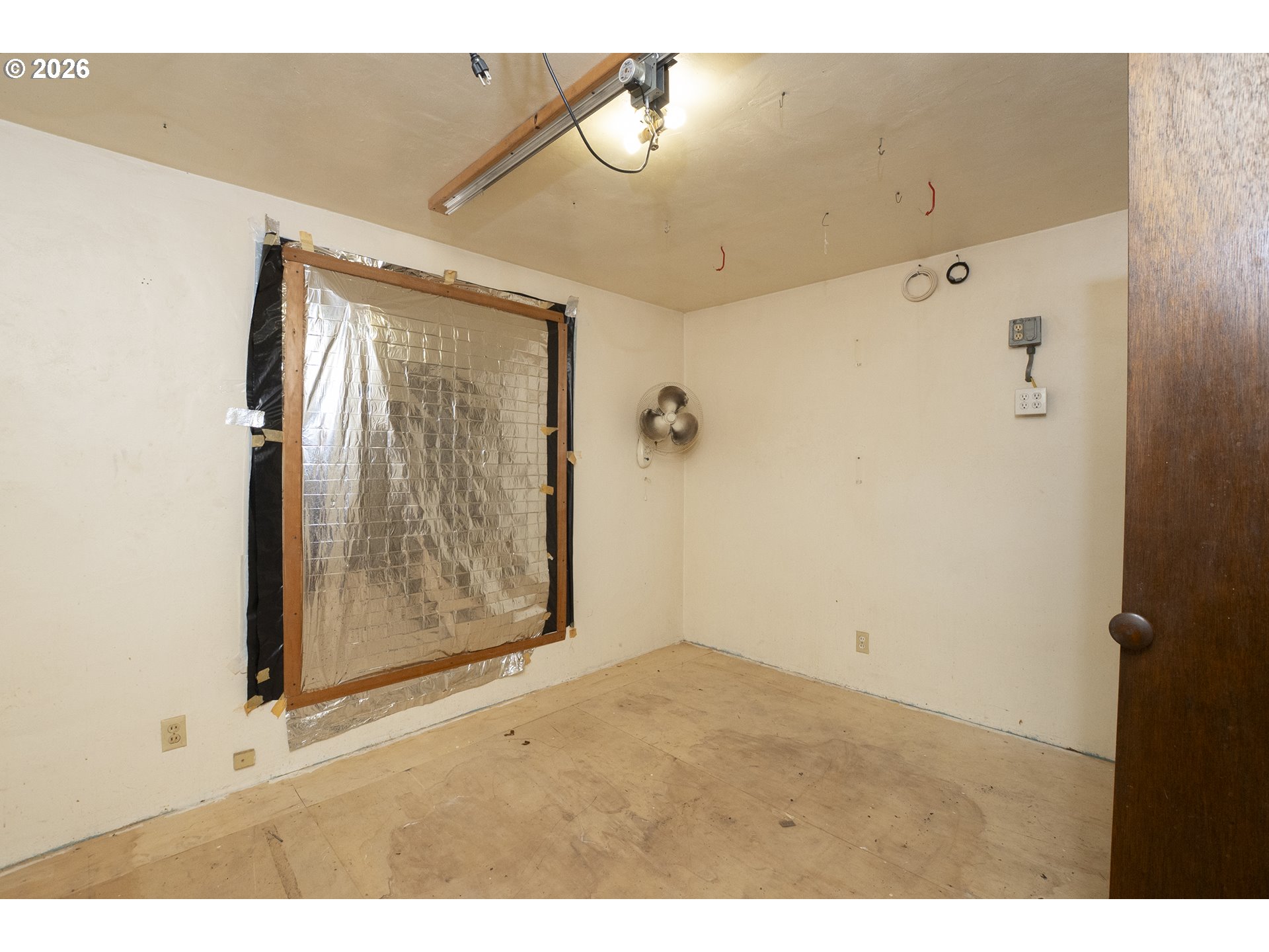 1645 MISSISSIPPI AVE