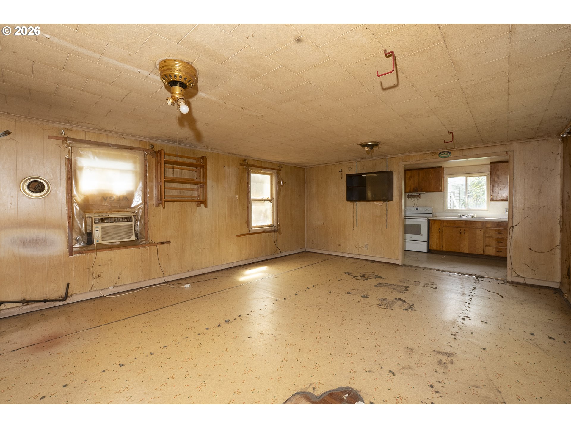 1645 MISSISSIPPI AVE