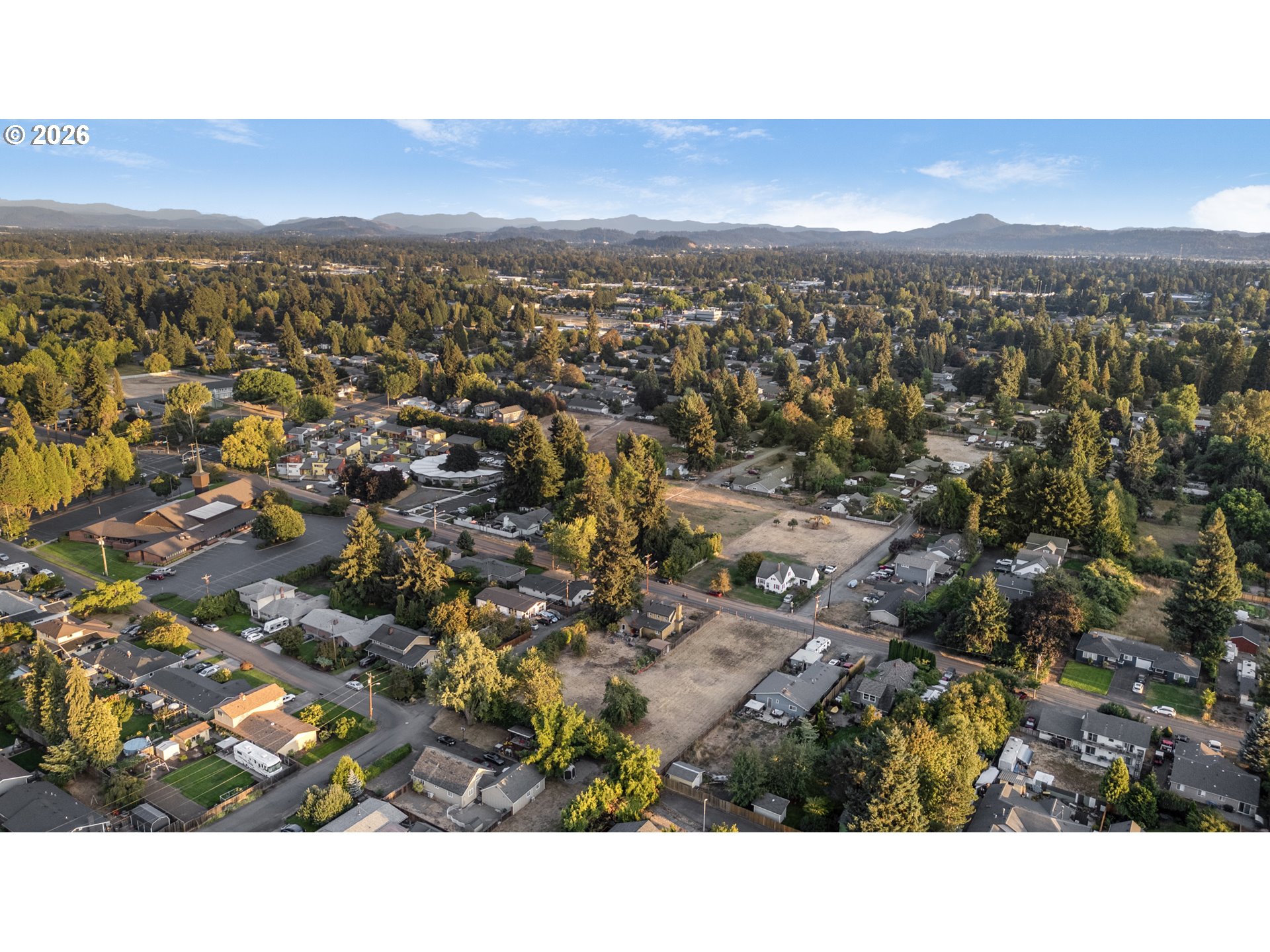 185 FERNDALE DR