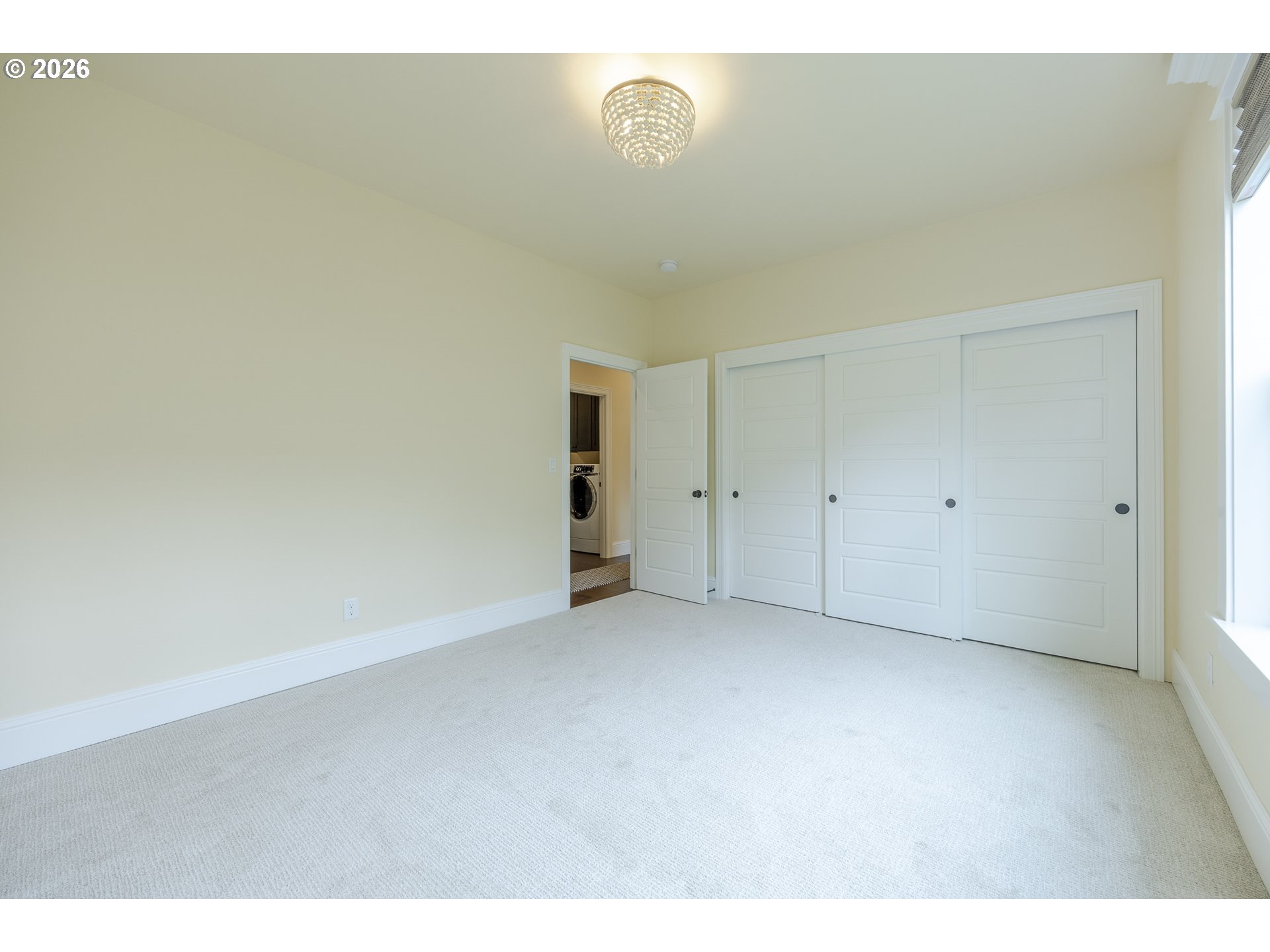 2243 LATHEN WAY
