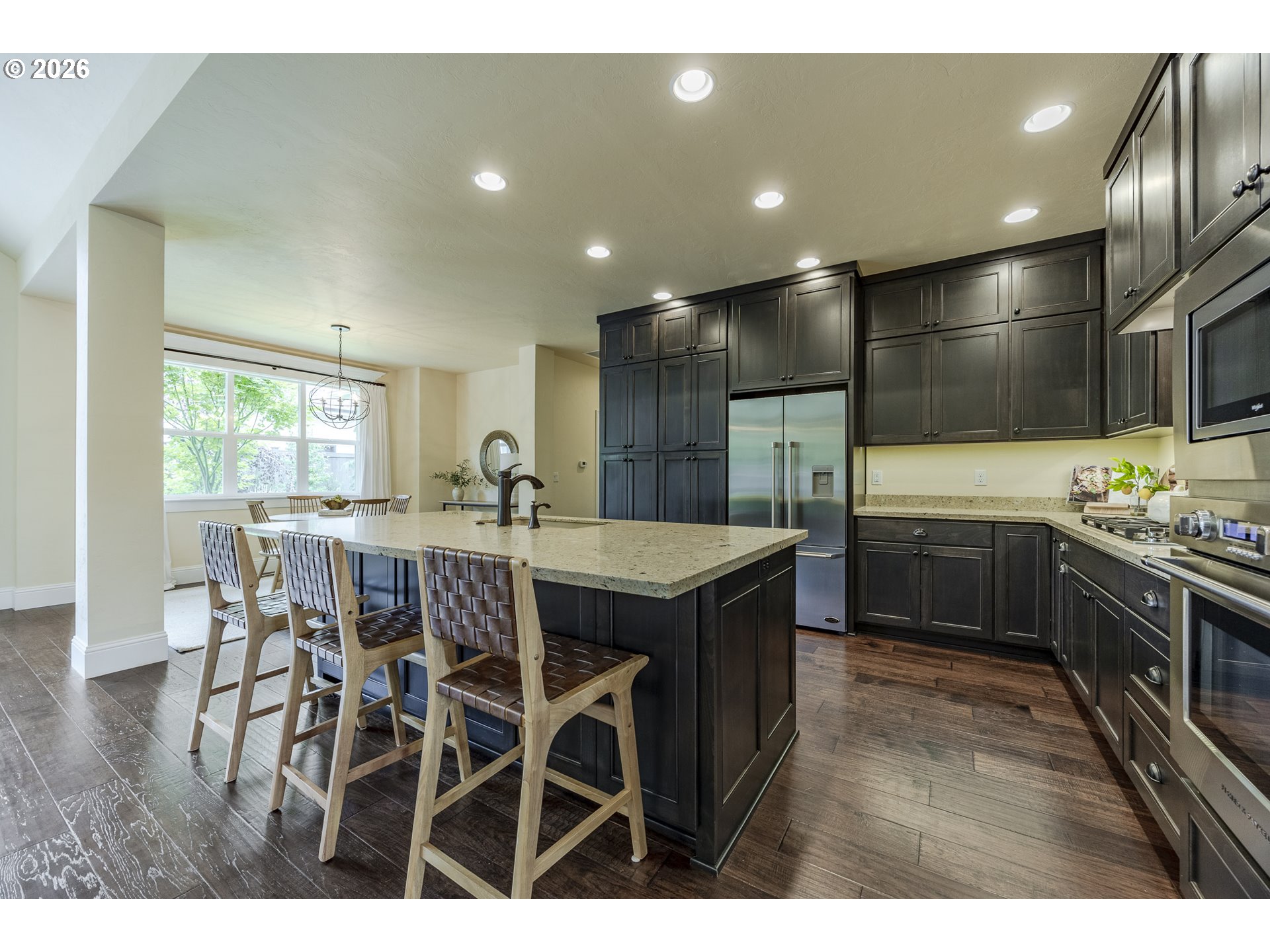 2243 LATHEN WAY