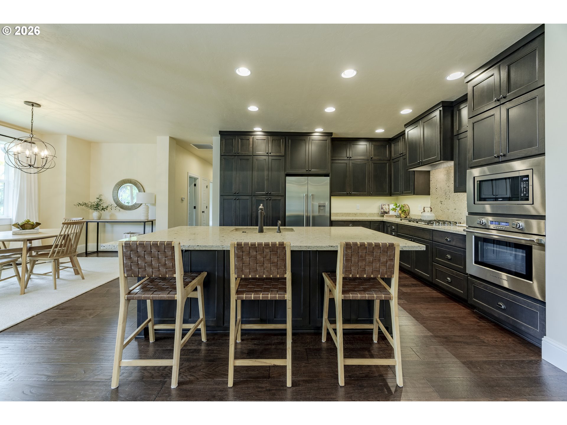 2243 LATHEN WAY