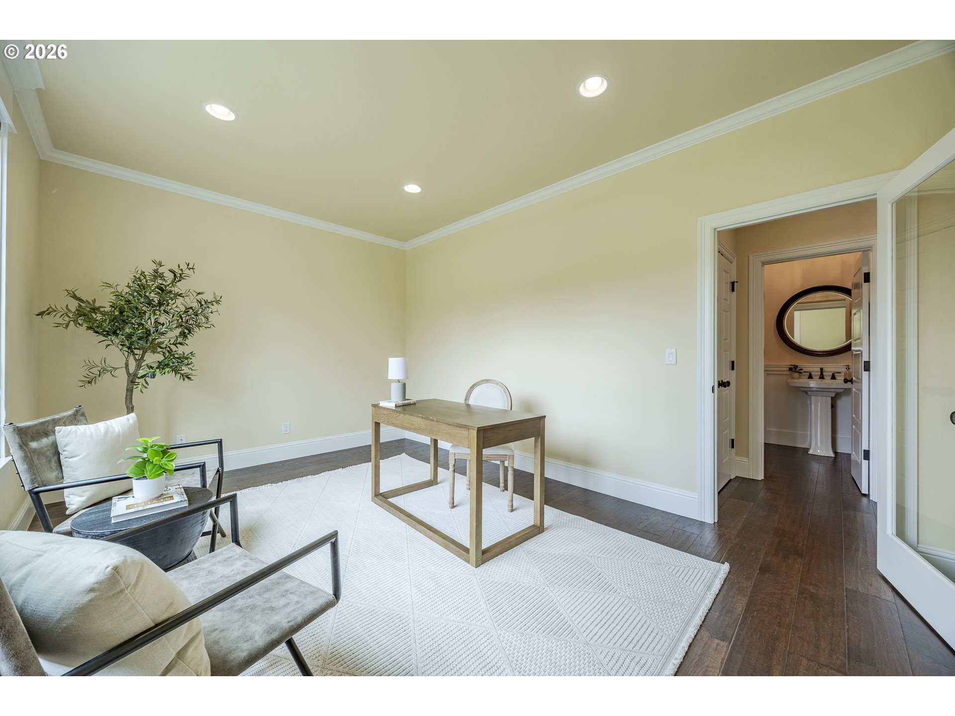 2243 LATHEN WAY