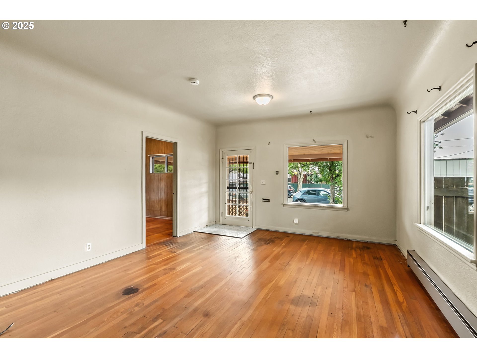 94 GRAND ST