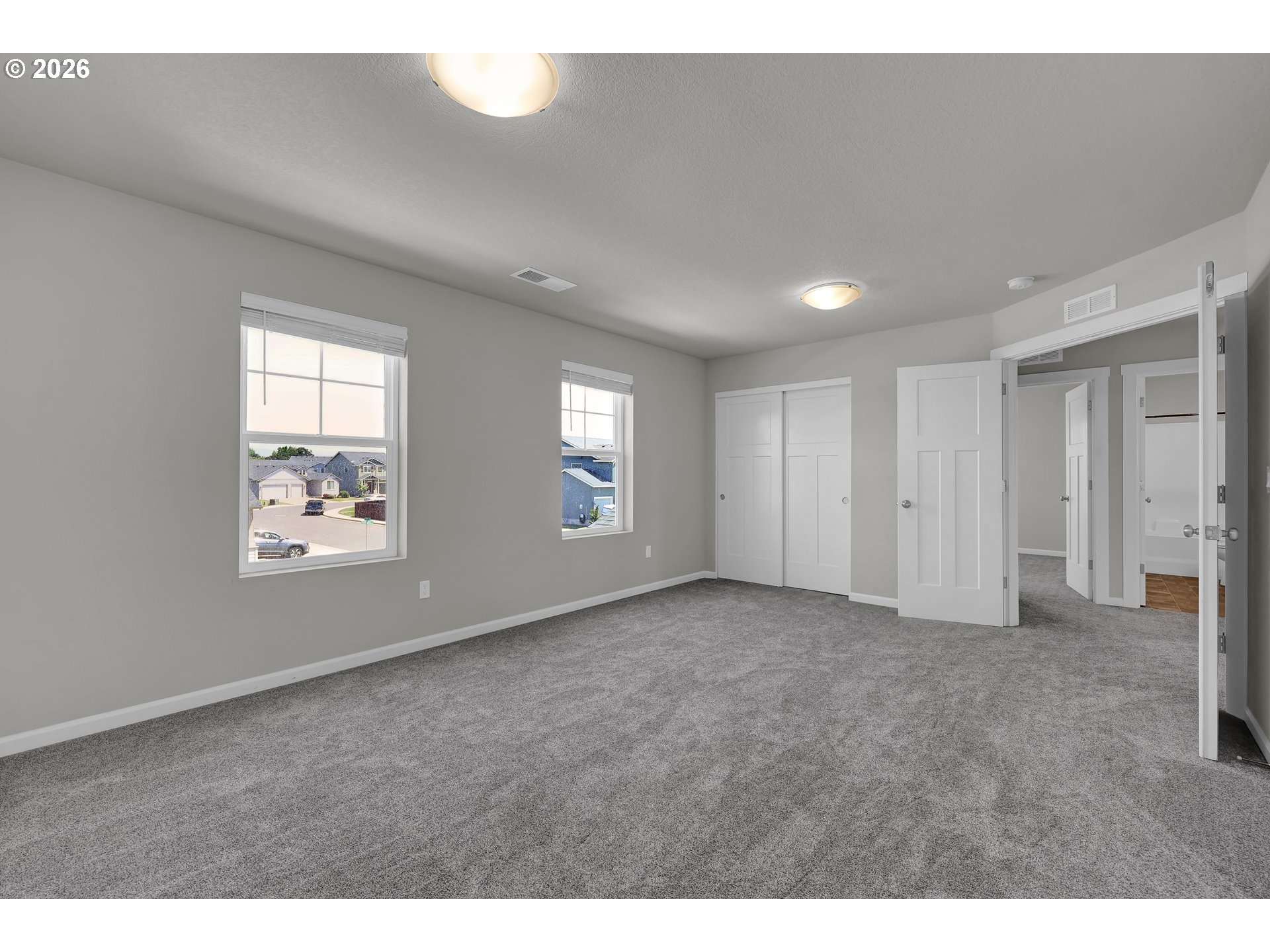1456 FARMINGTON DR