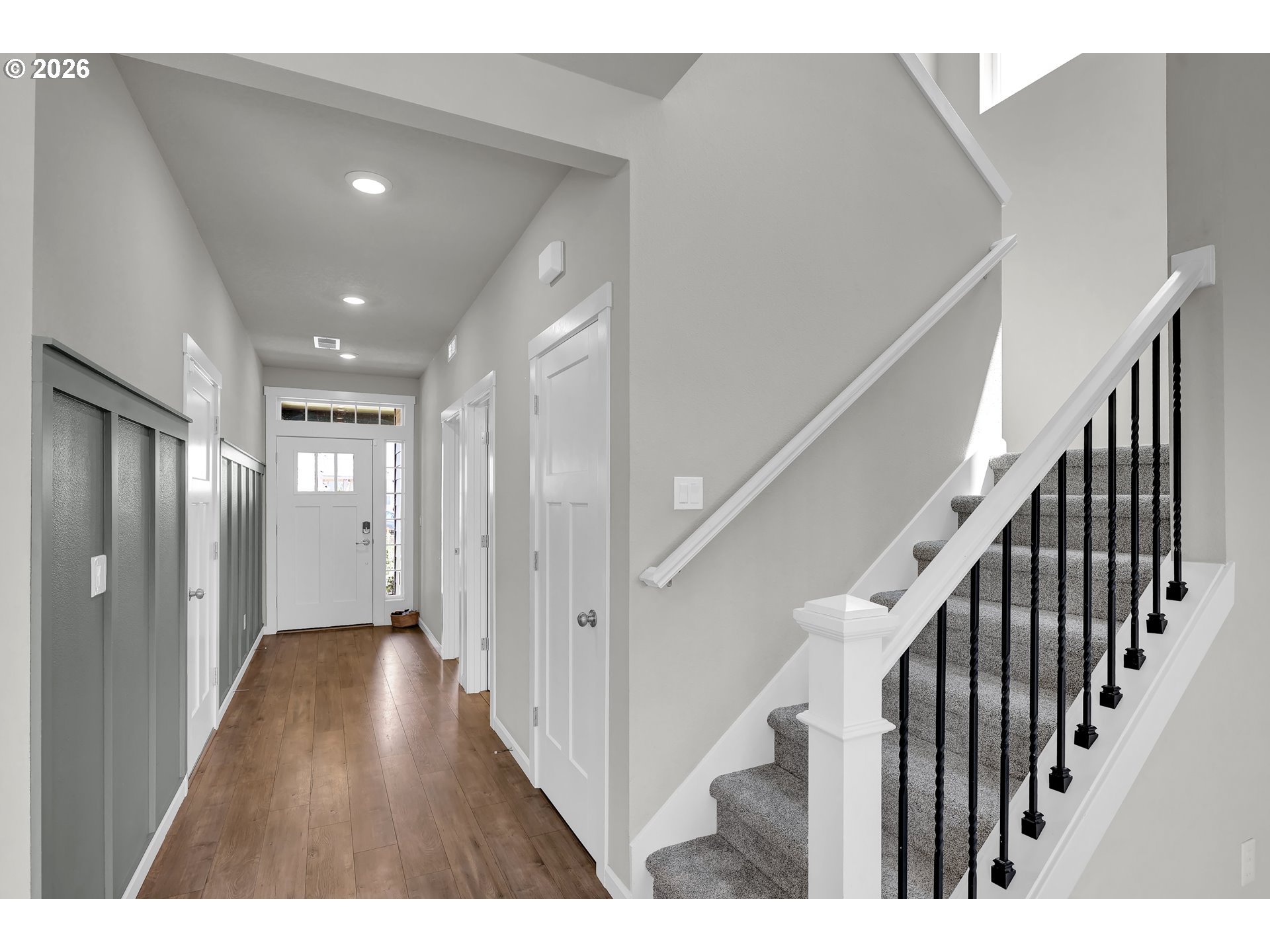 1456 FARMINGTON DR