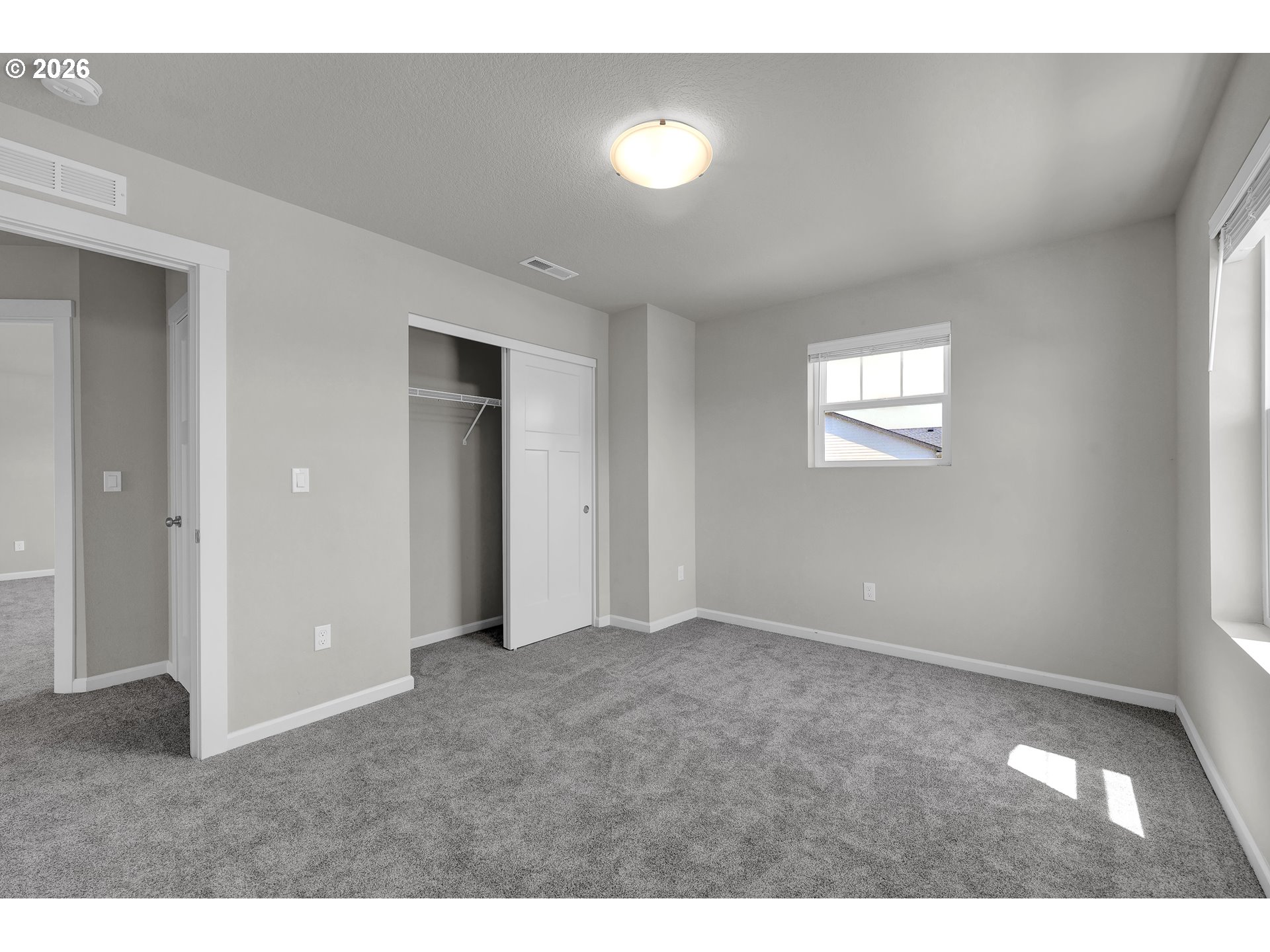 1456 FARMINGTON DR