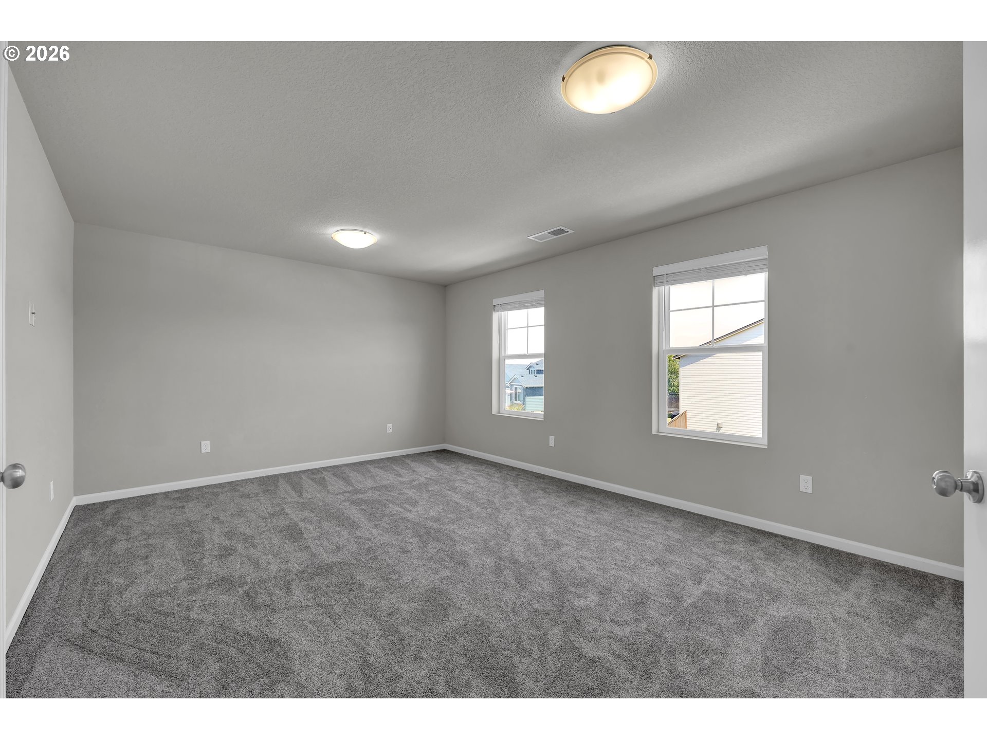 1456 FARMINGTON DR