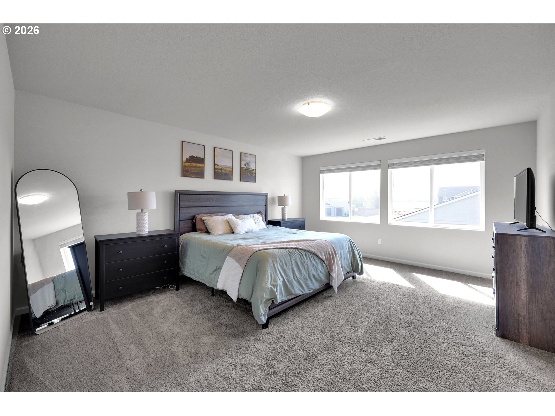 1456 FARMINGTON DR