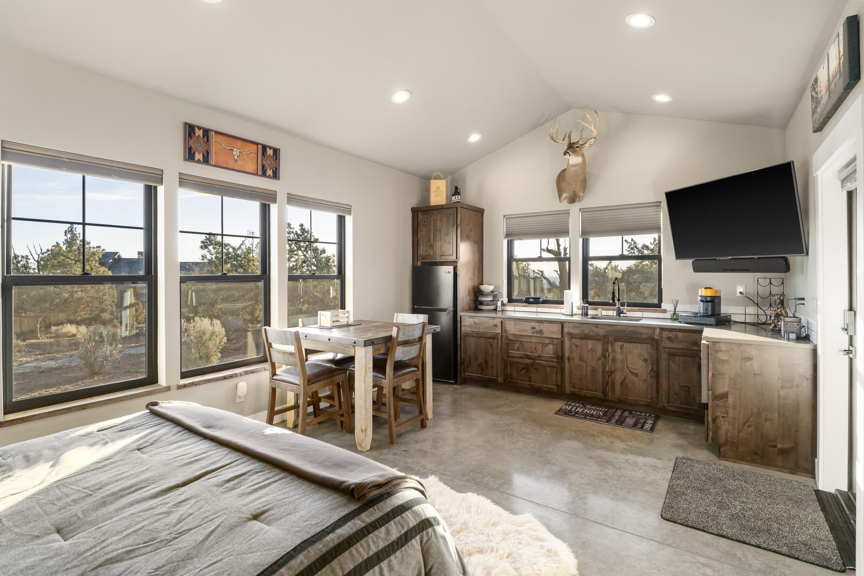 15150 S W Two Saddle Court