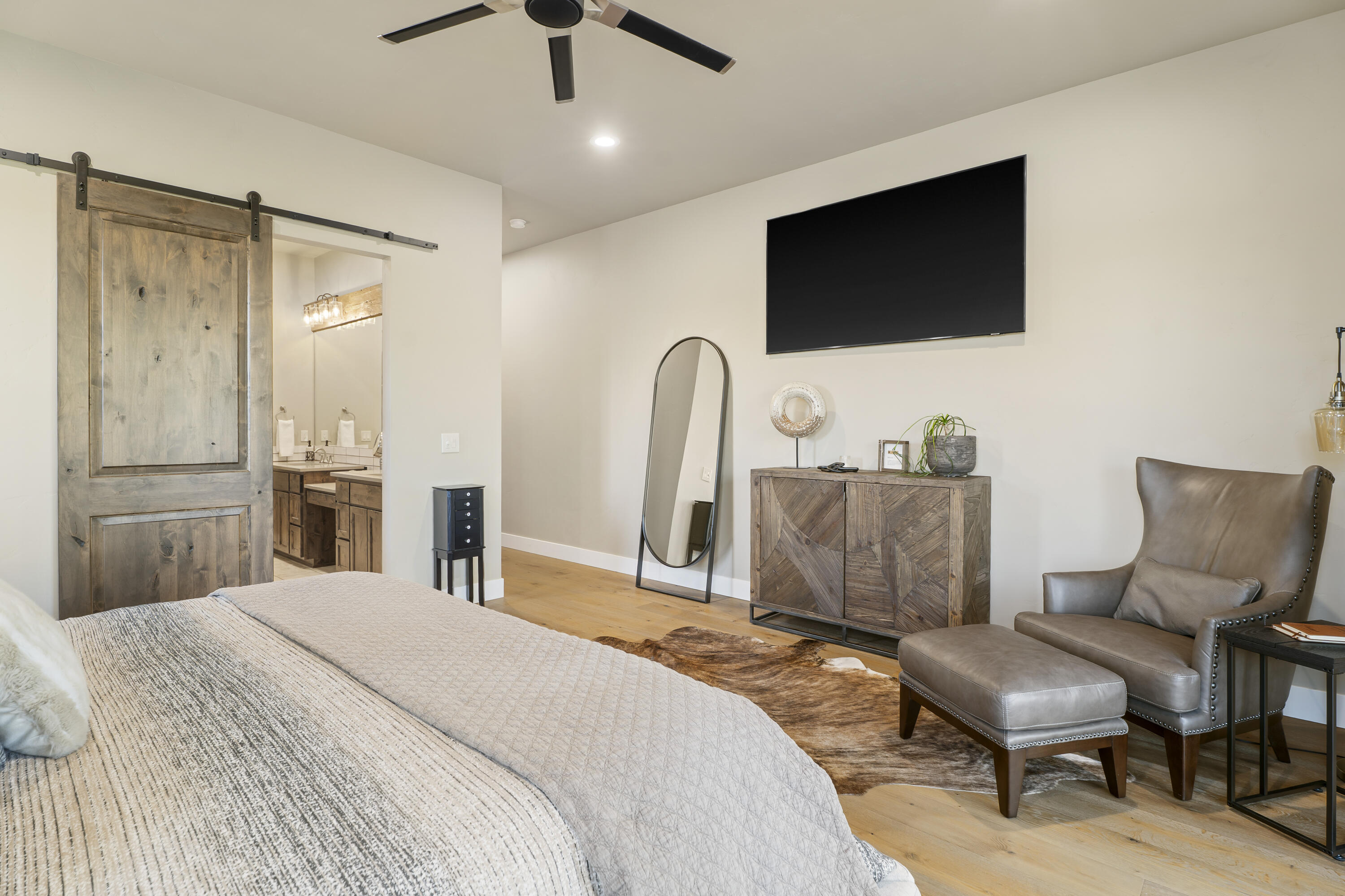 15150 S W Two Saddle Court