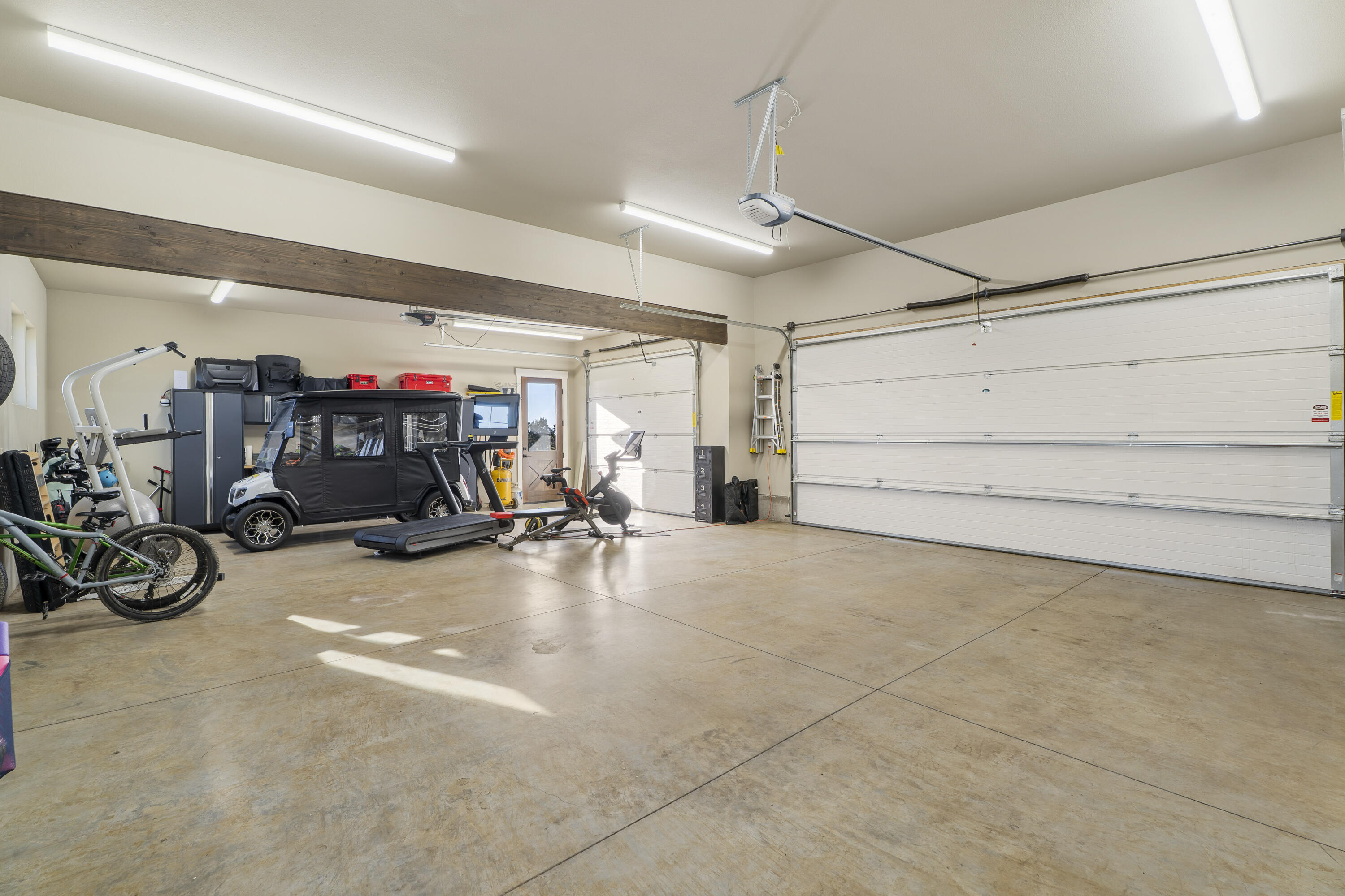 15150 S W Two Saddle Court