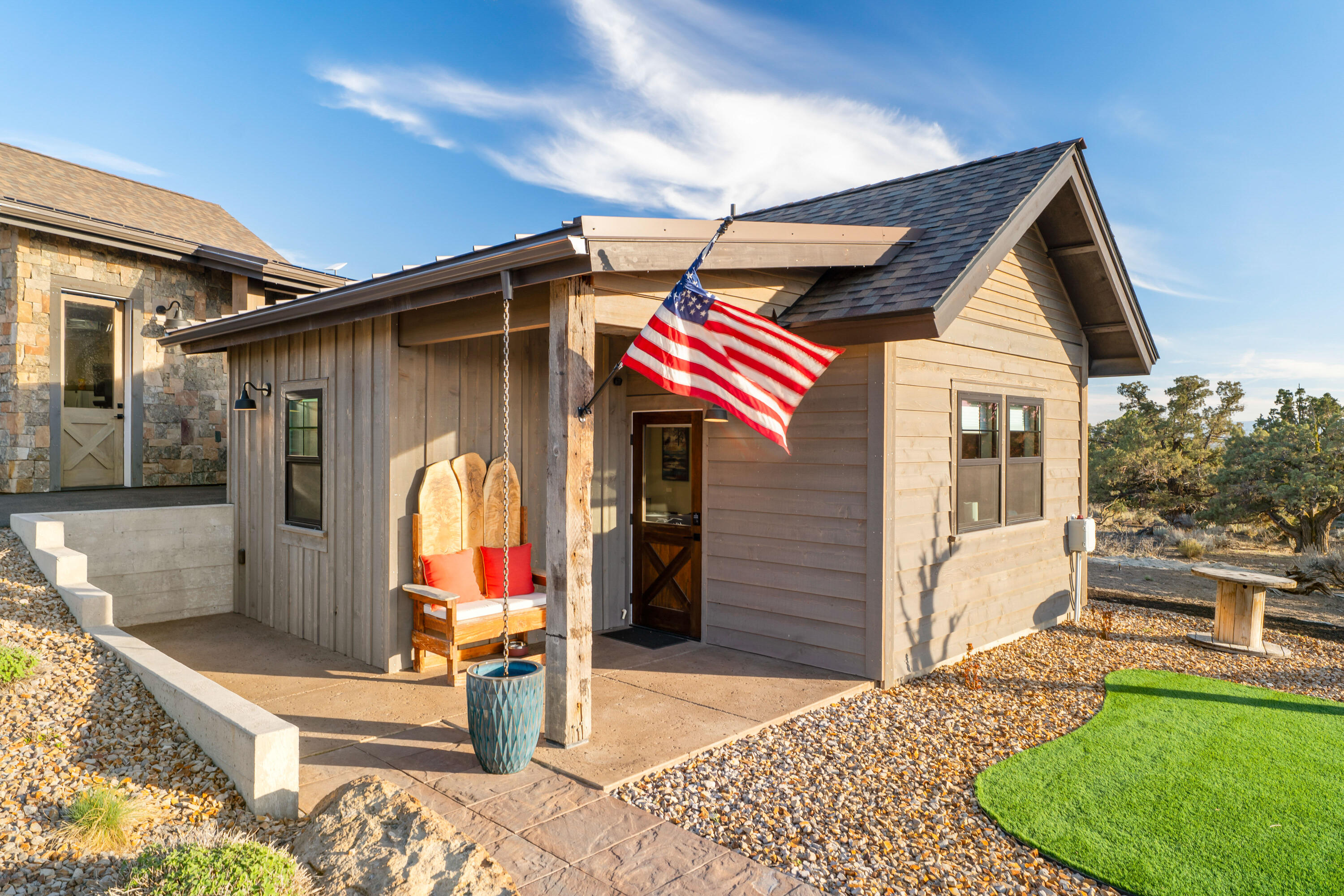 15150 S W Two Saddle Court