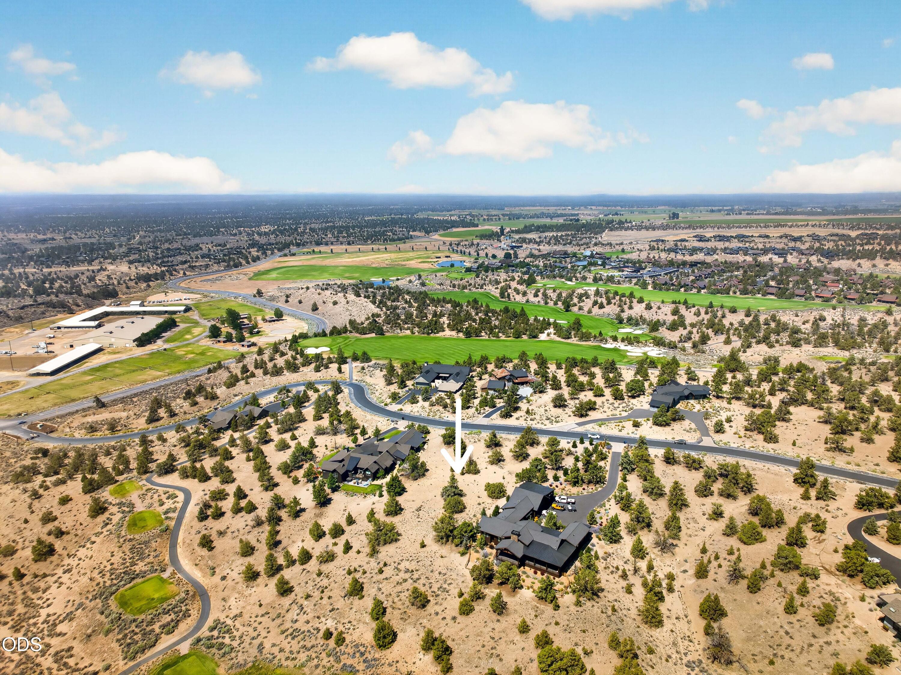 SW Starview Drive SW, 673