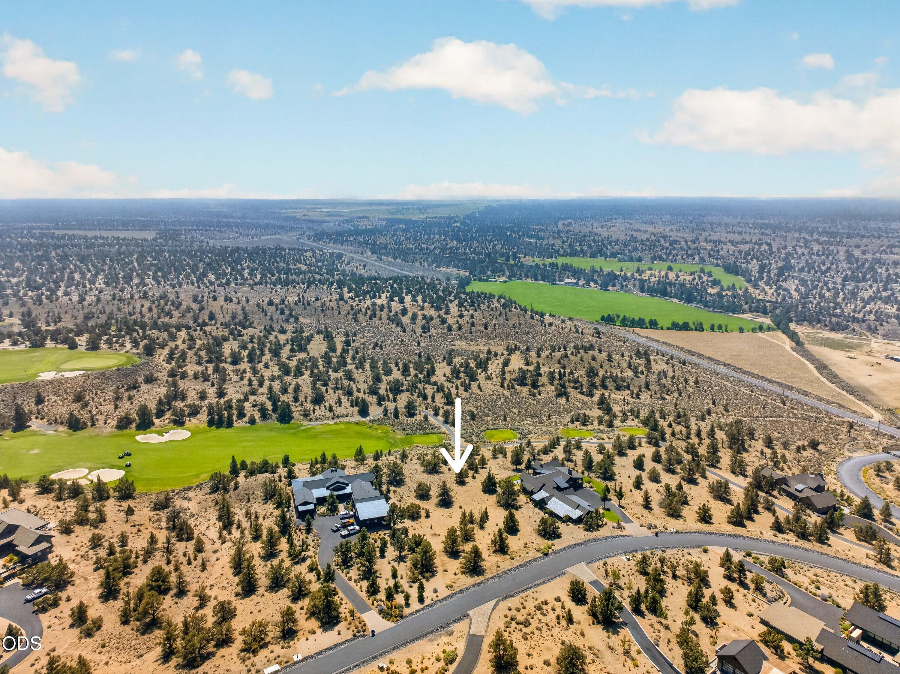SW Starview Drive SW, 673