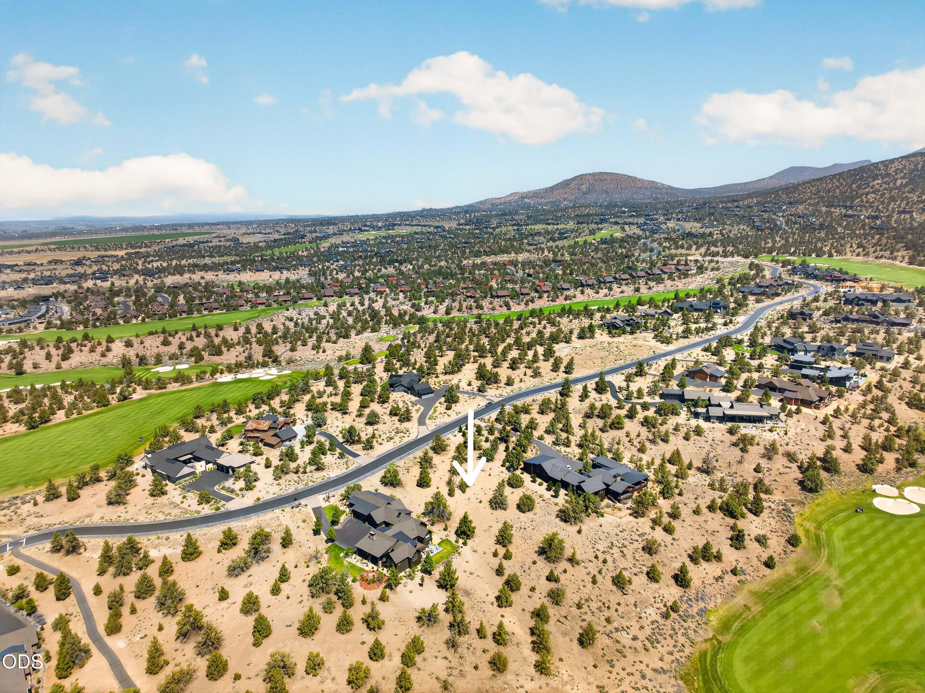 SW Starview Drive SW, 673