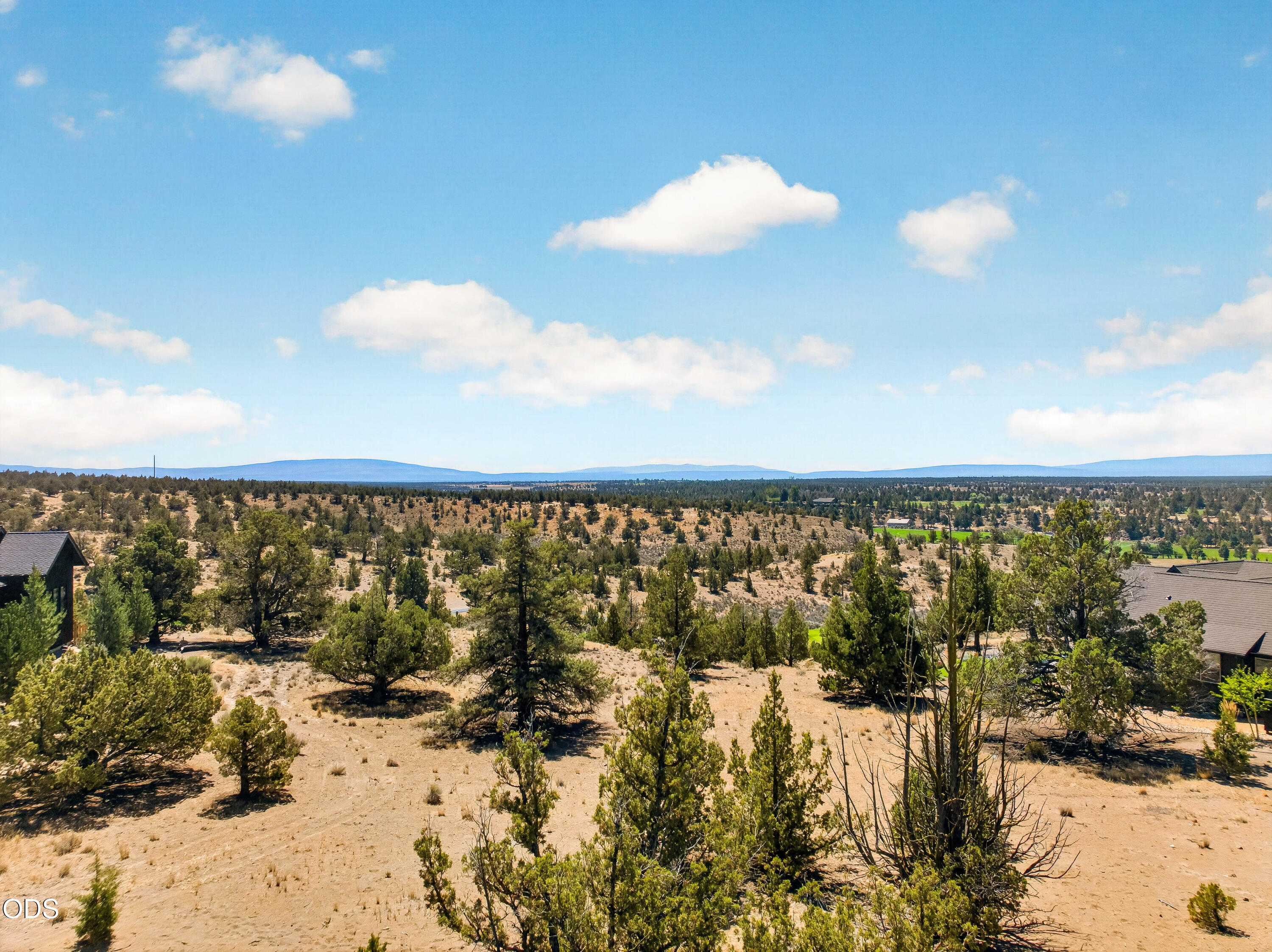 SW Starview Drive SW, 673