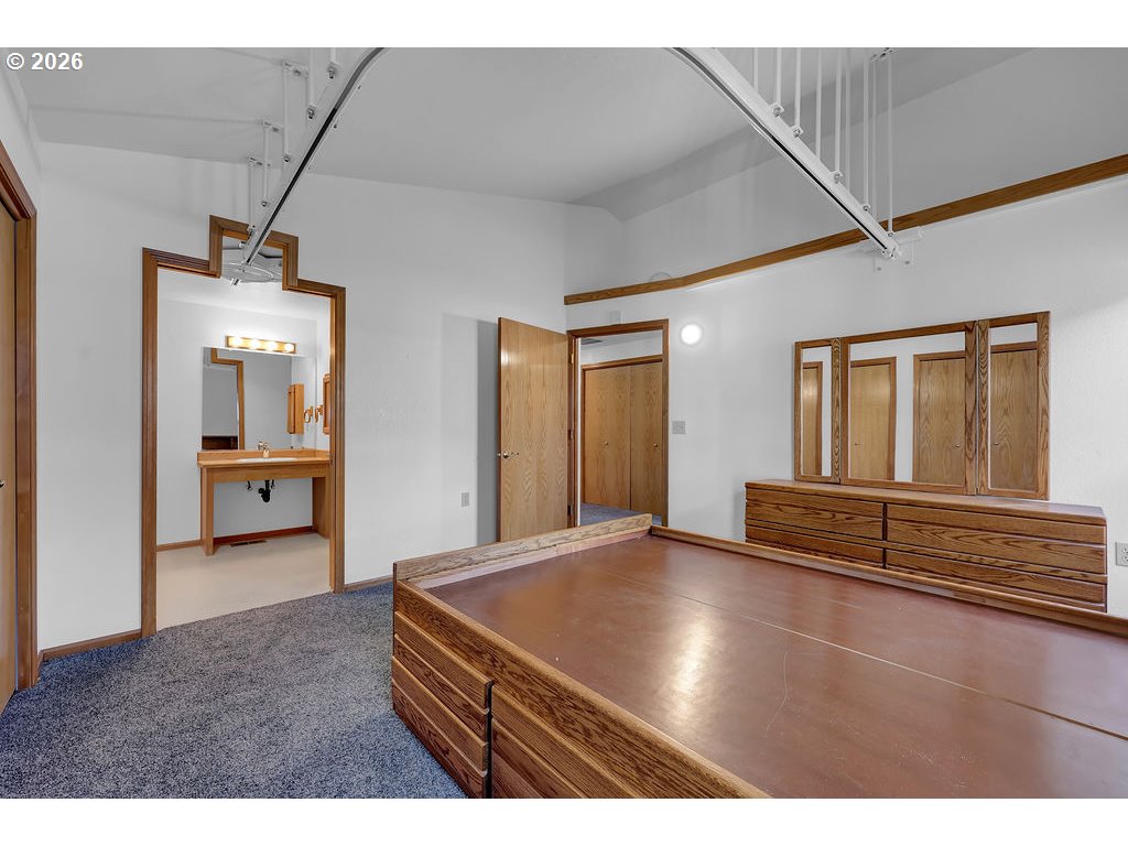 1931 BONNIE LN