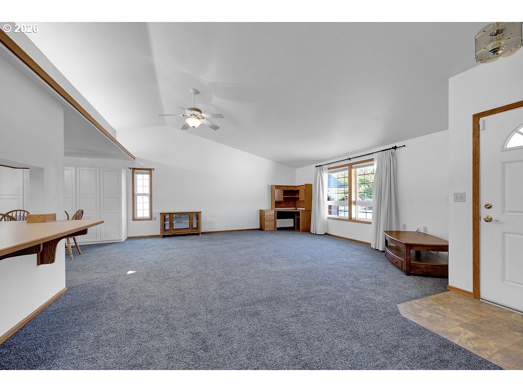1931 BONNIE LN