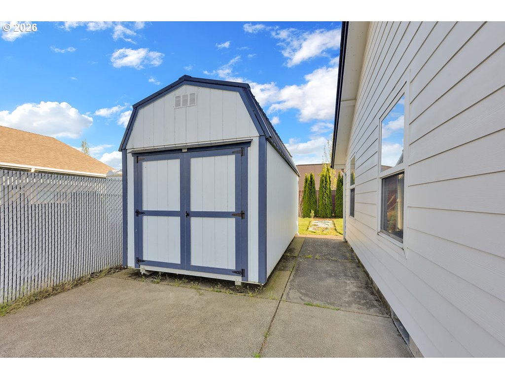 1931 BONNIE LN