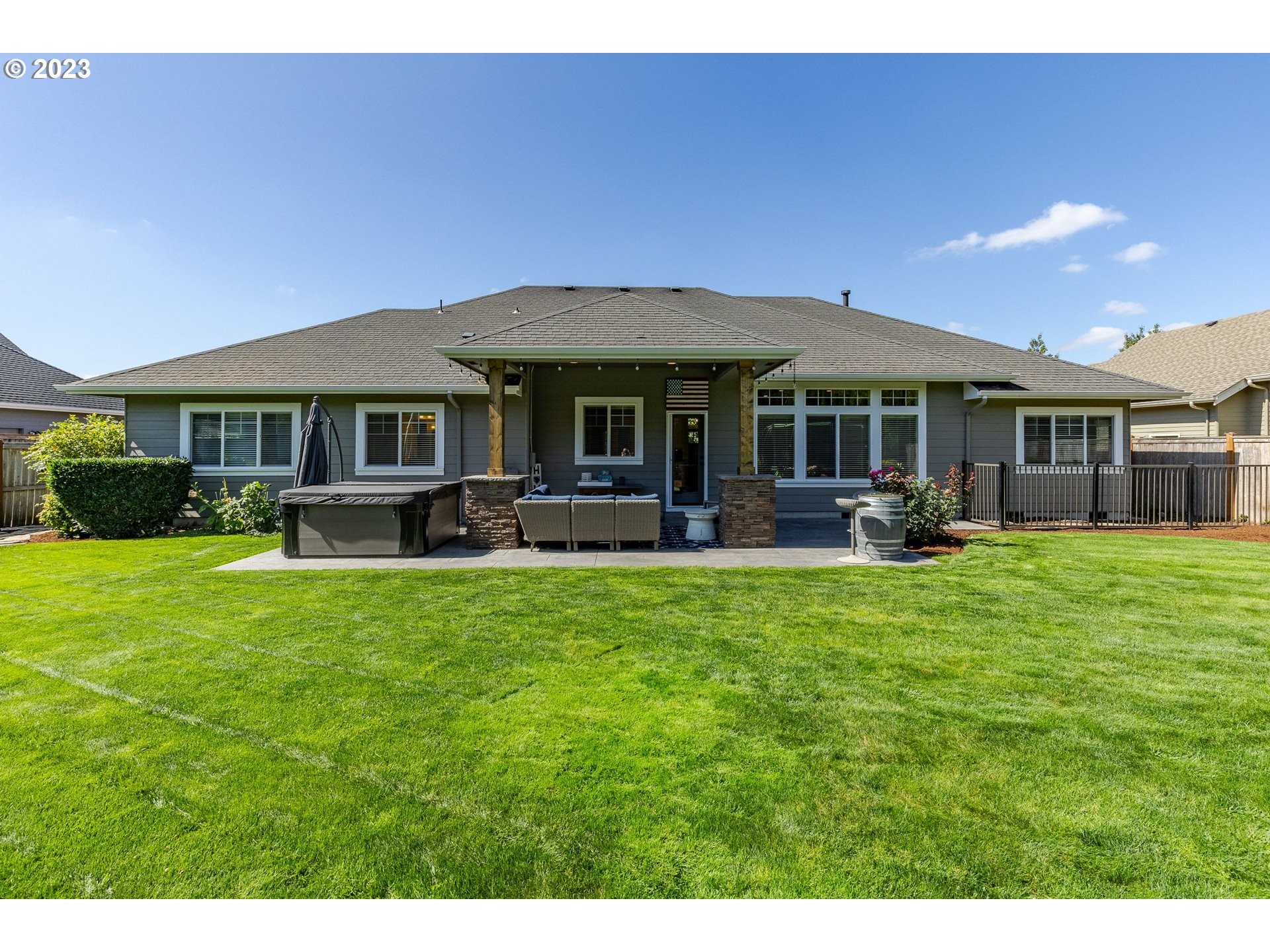 2677 VALLEY FORGE DR