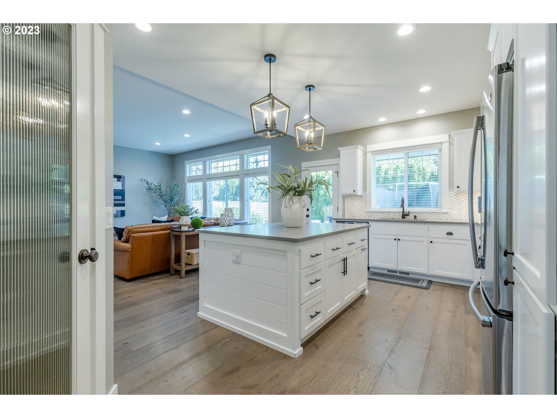 2677 VALLEY FORGE DR