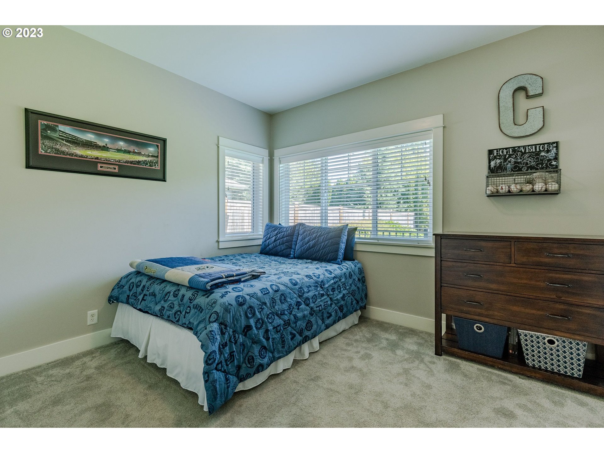 2677 VALLEY FORGE DR