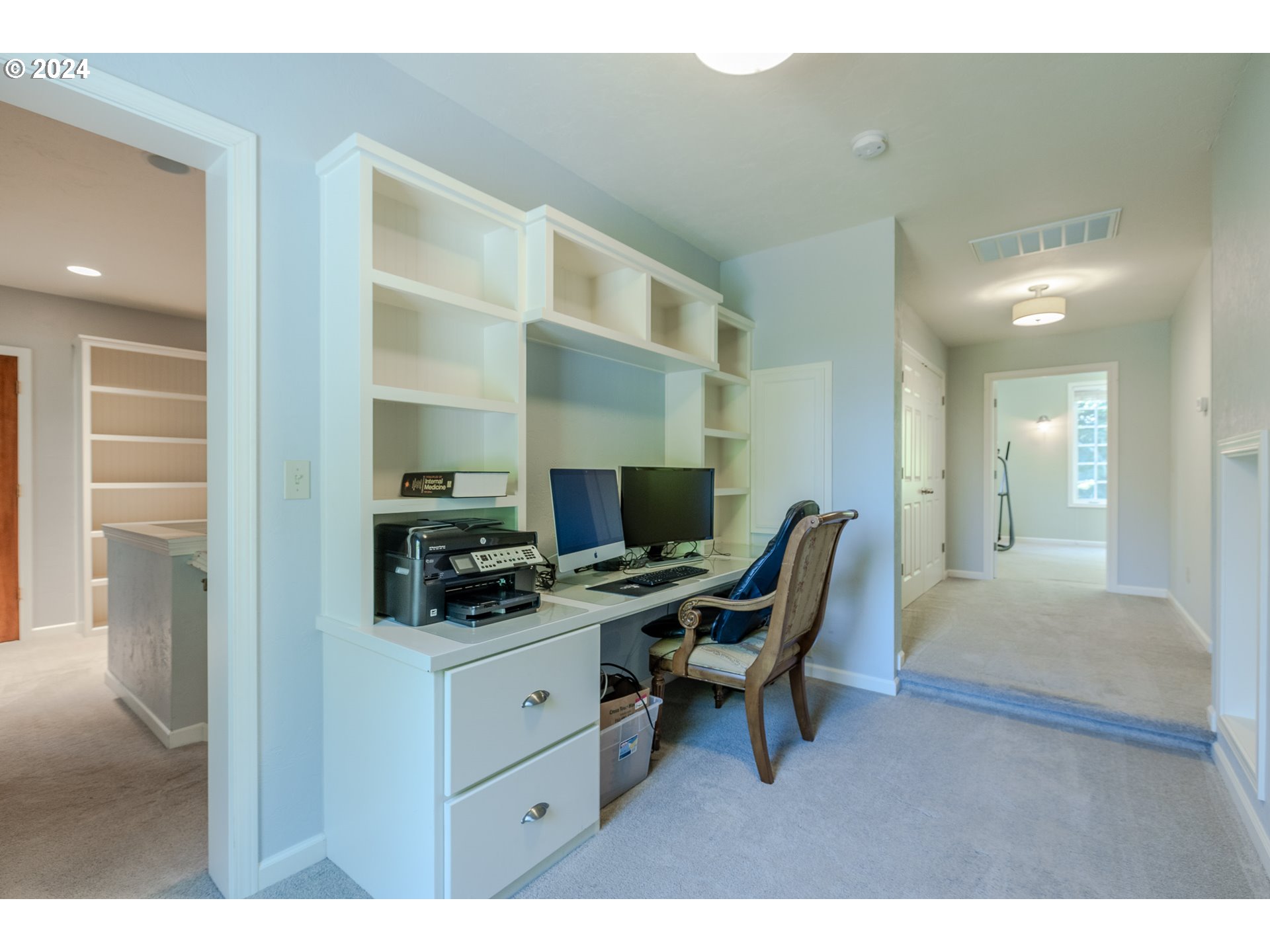 59 CONSTANTINE PL
