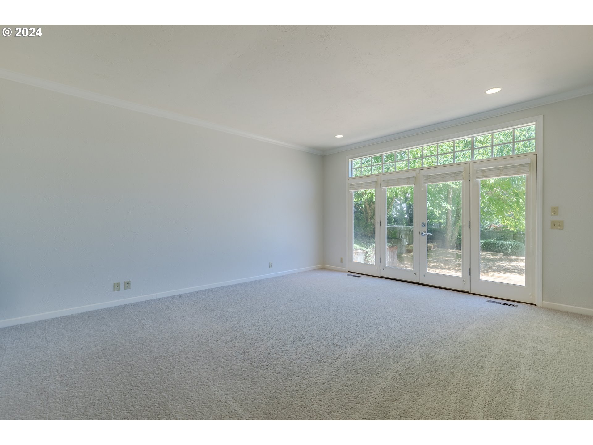 59 CONSTANTINE PL