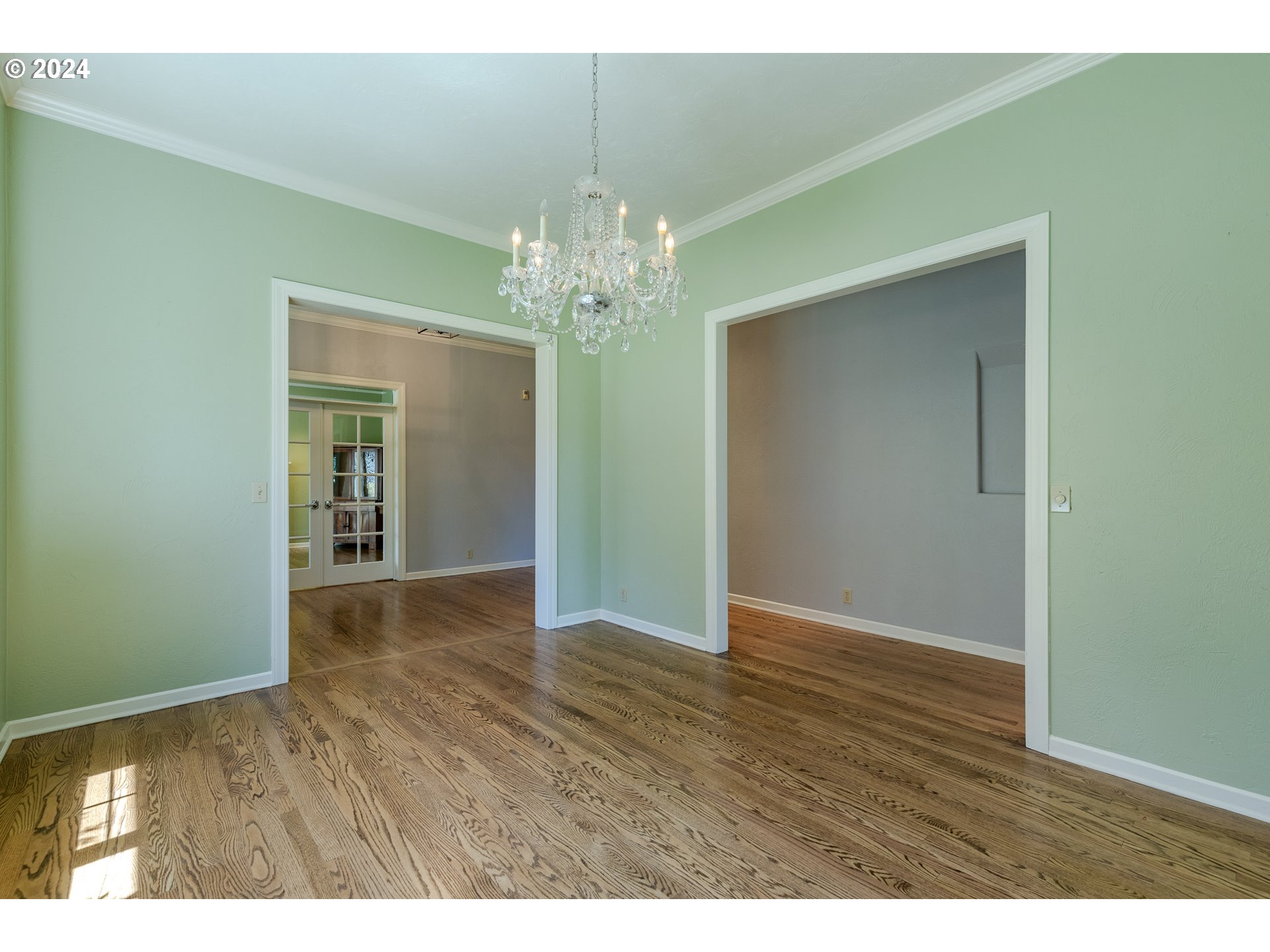 59 CONSTANTINE PL