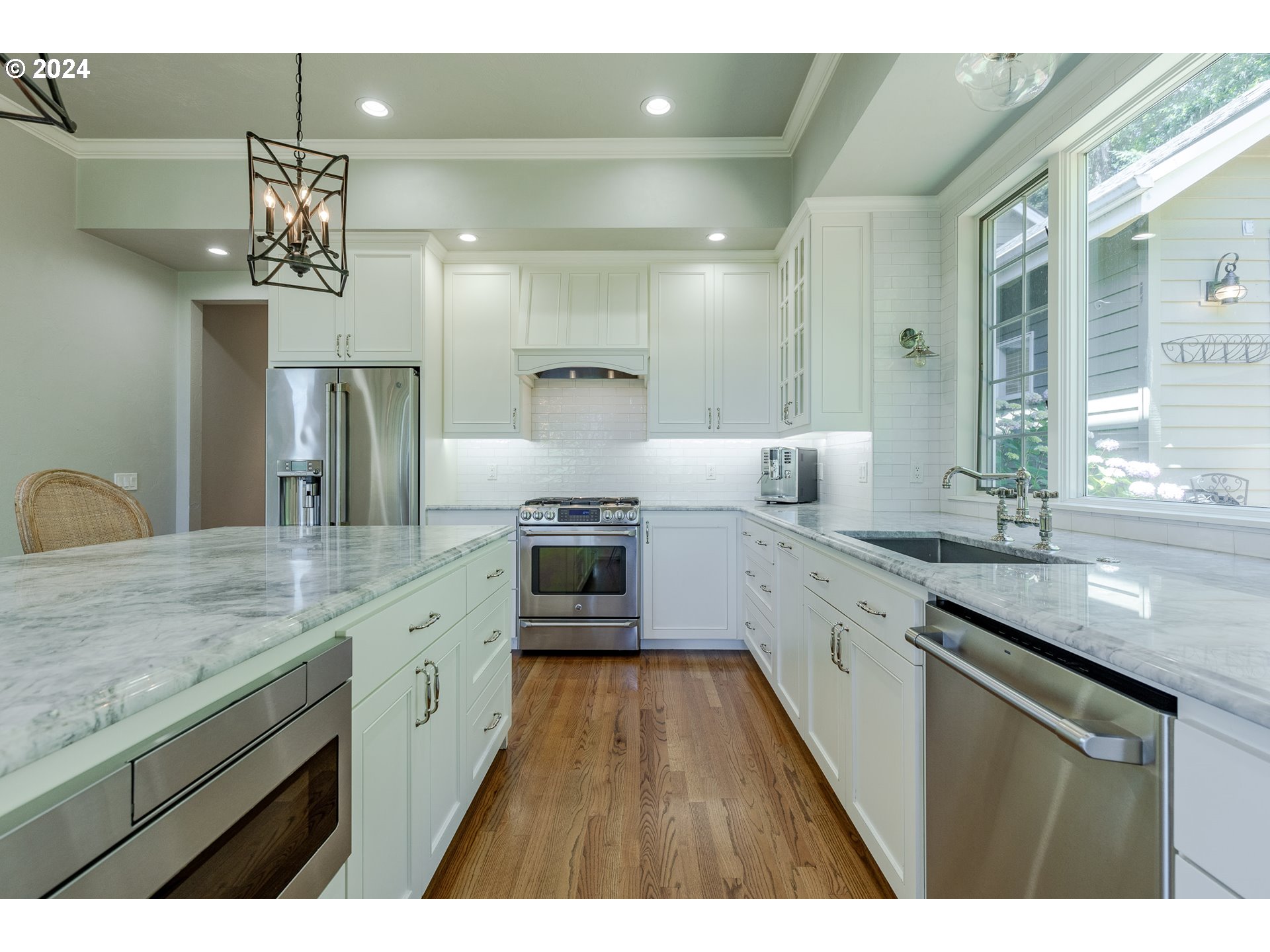 59 CONSTANTINE PL