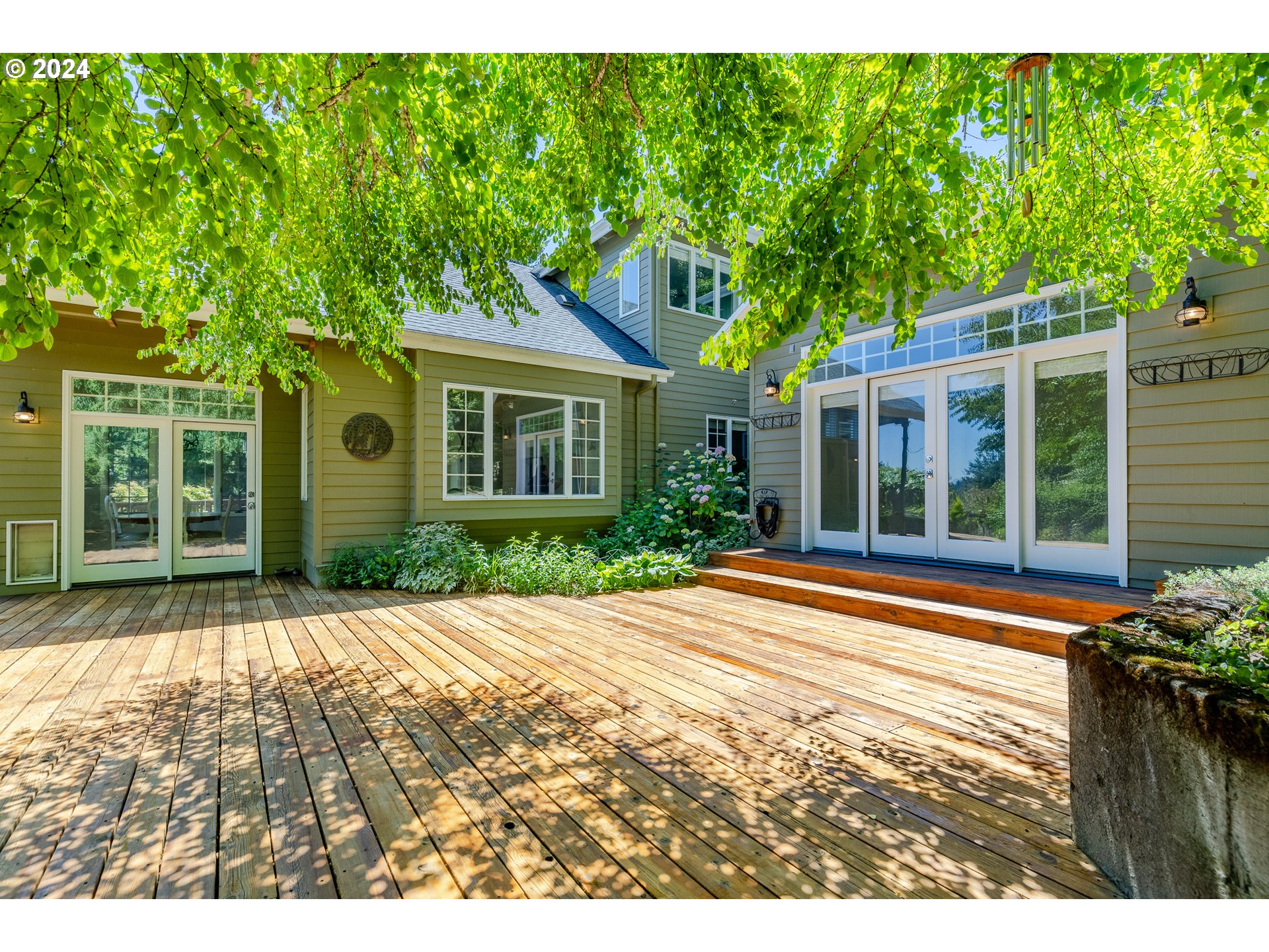 59 CONSTANTINE PL