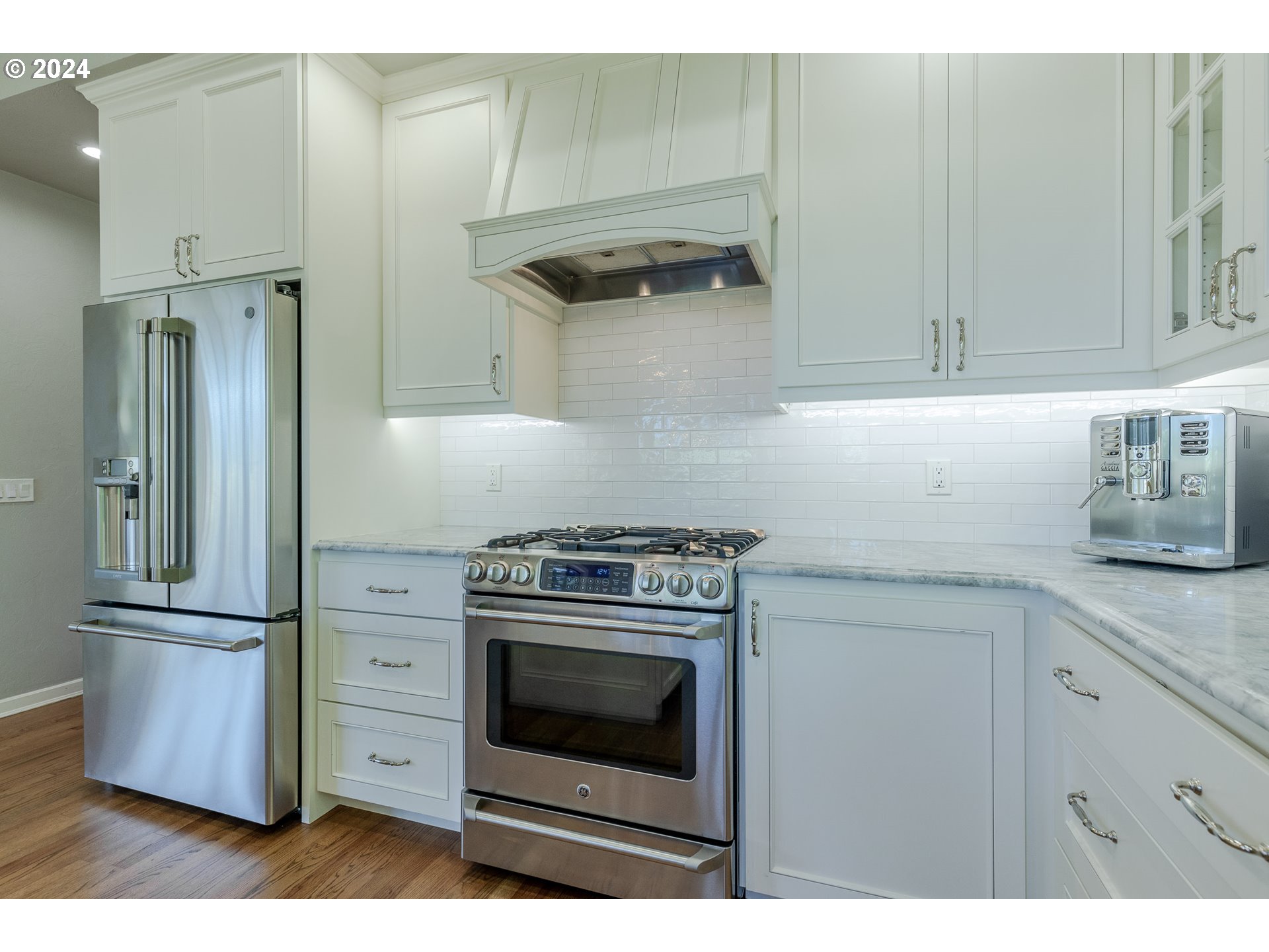 59 CONSTANTINE PL