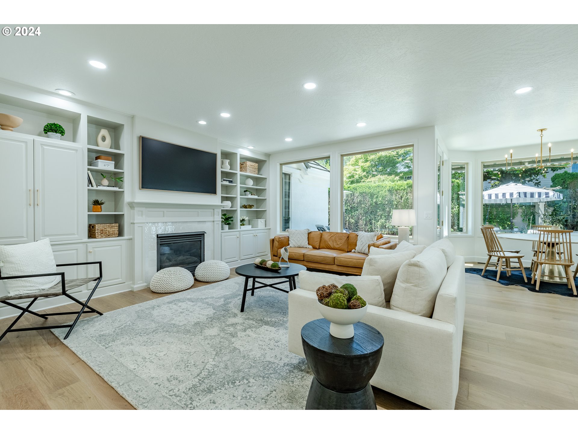 2928 DARRIEN