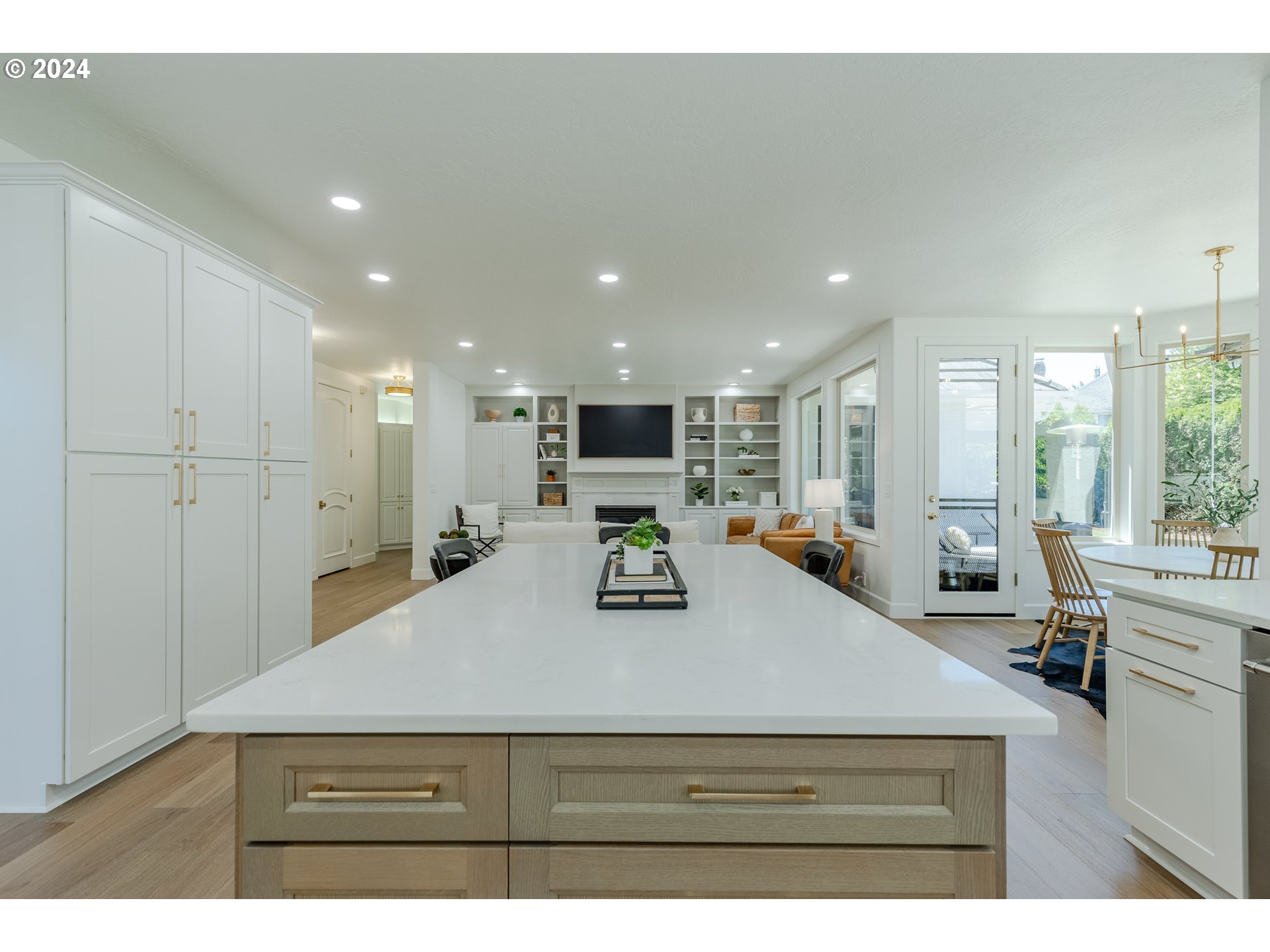 2928 DARRIEN