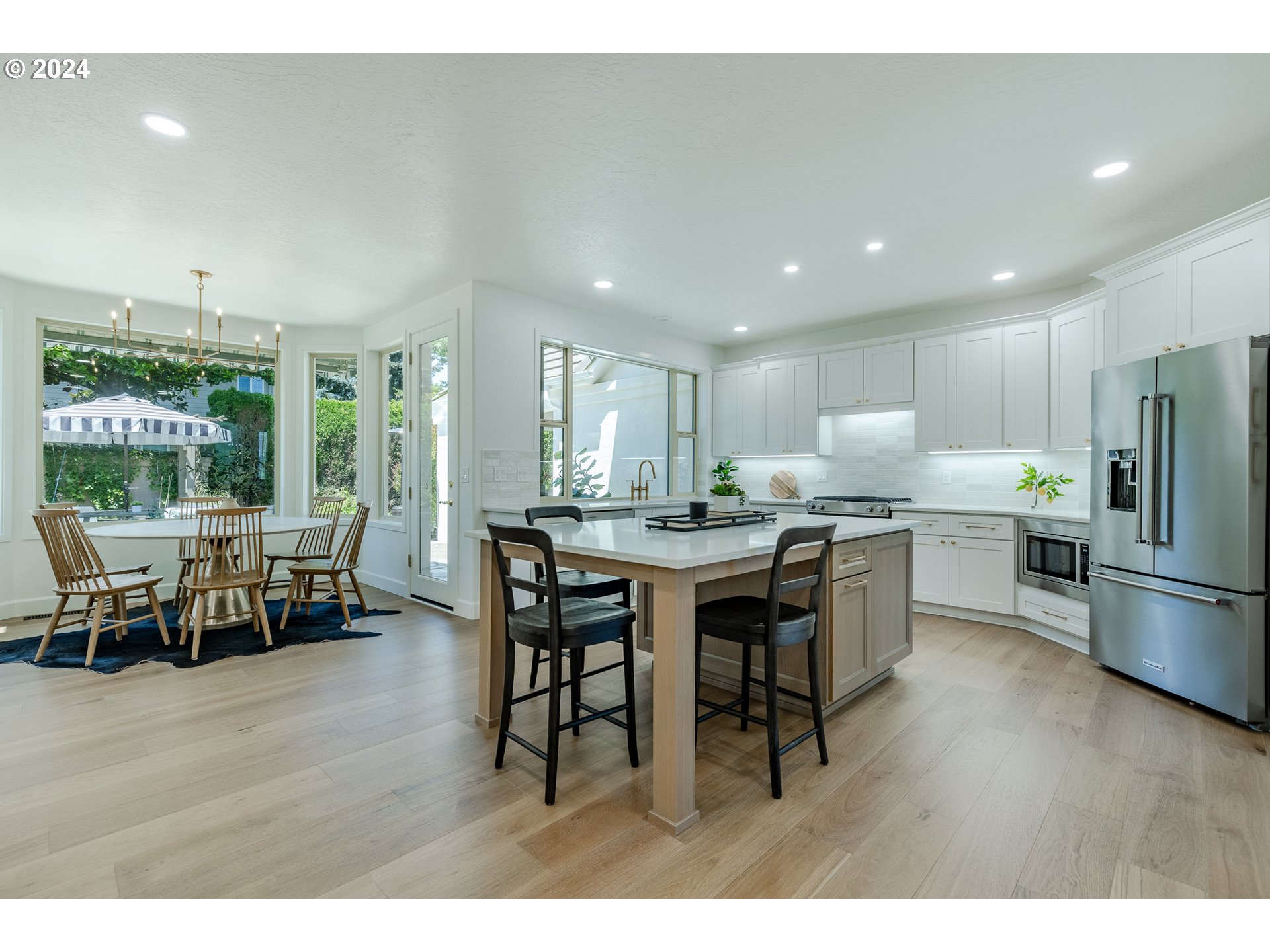 2928 DARRIEN