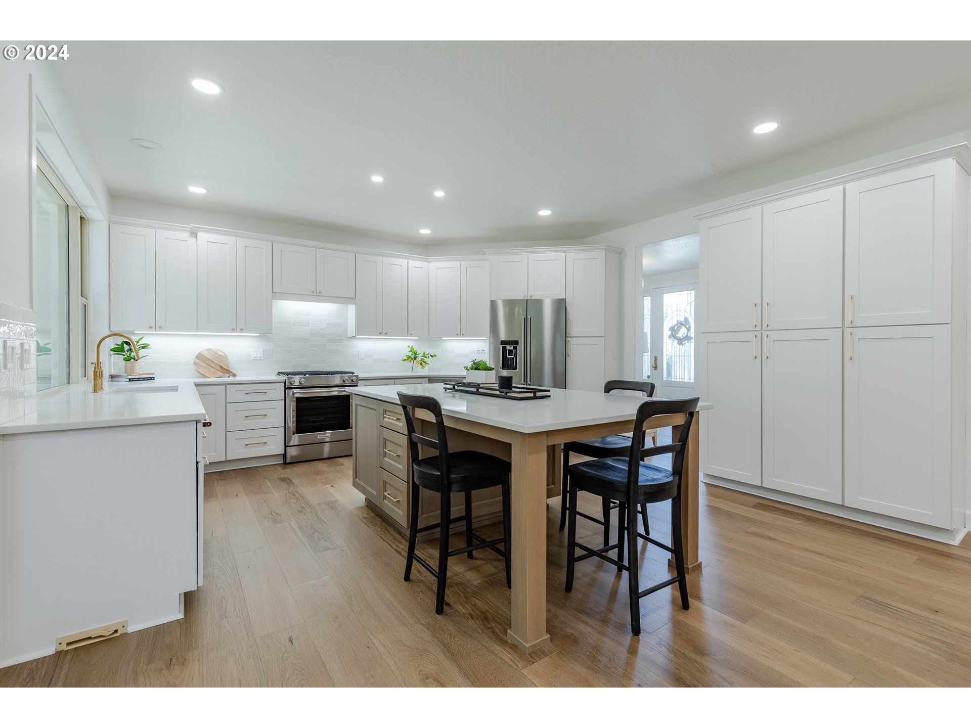 2928 DARRIEN