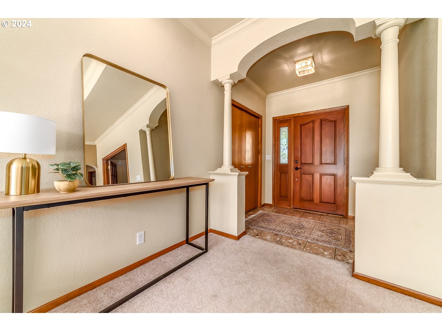 985 CHATEAU MEADOWS DR