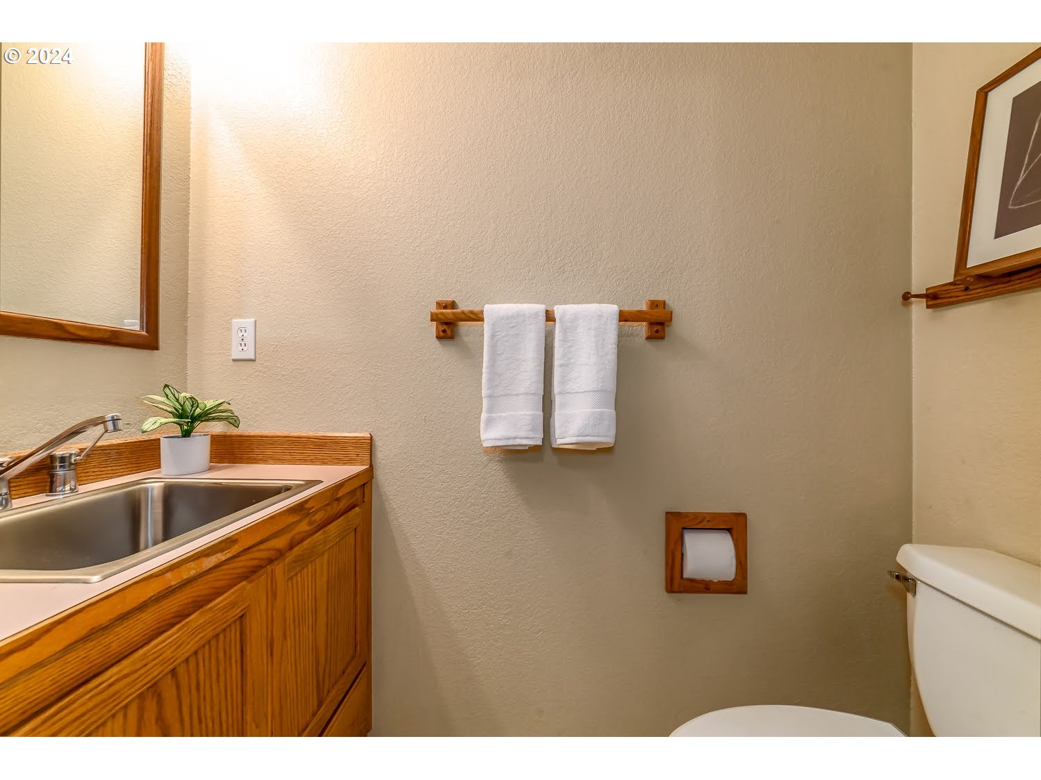 985 CHATEAU MEADOWS DR